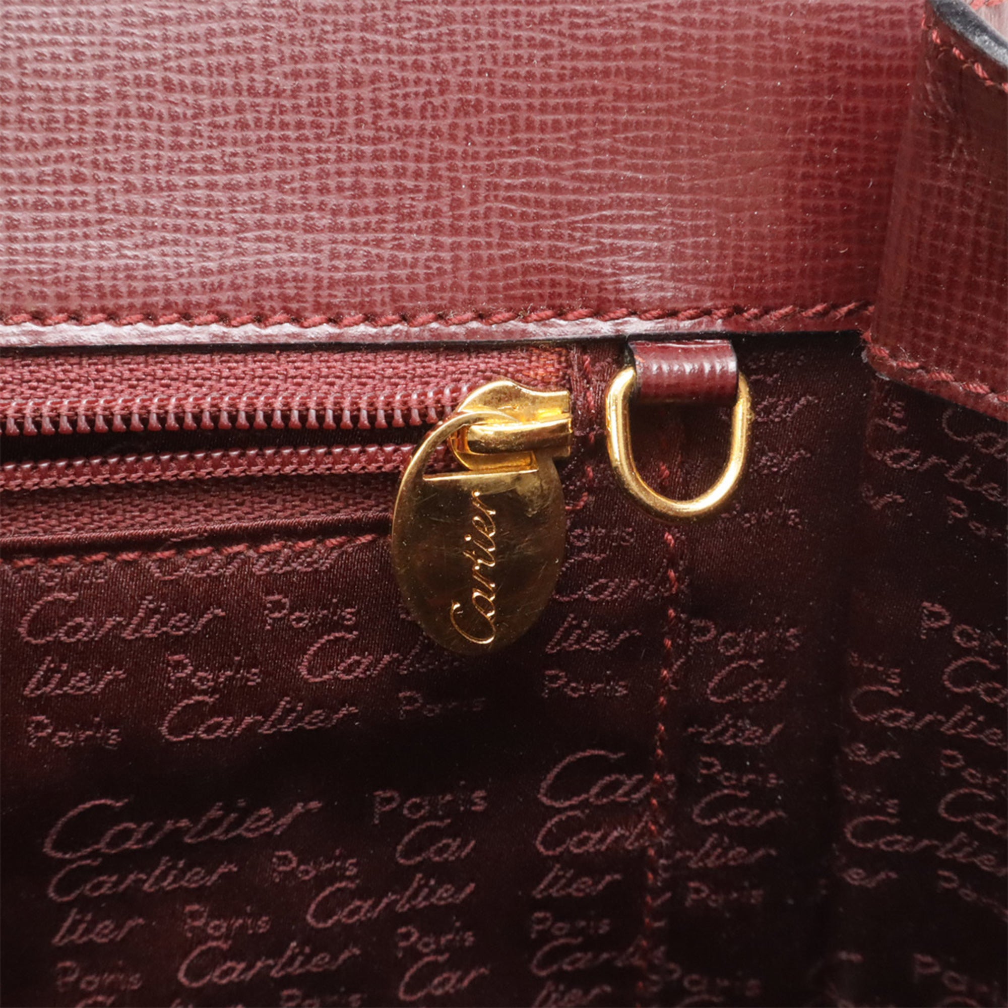 Cartier Must Bordeaux Leather Handbag (Pre-Owned)
