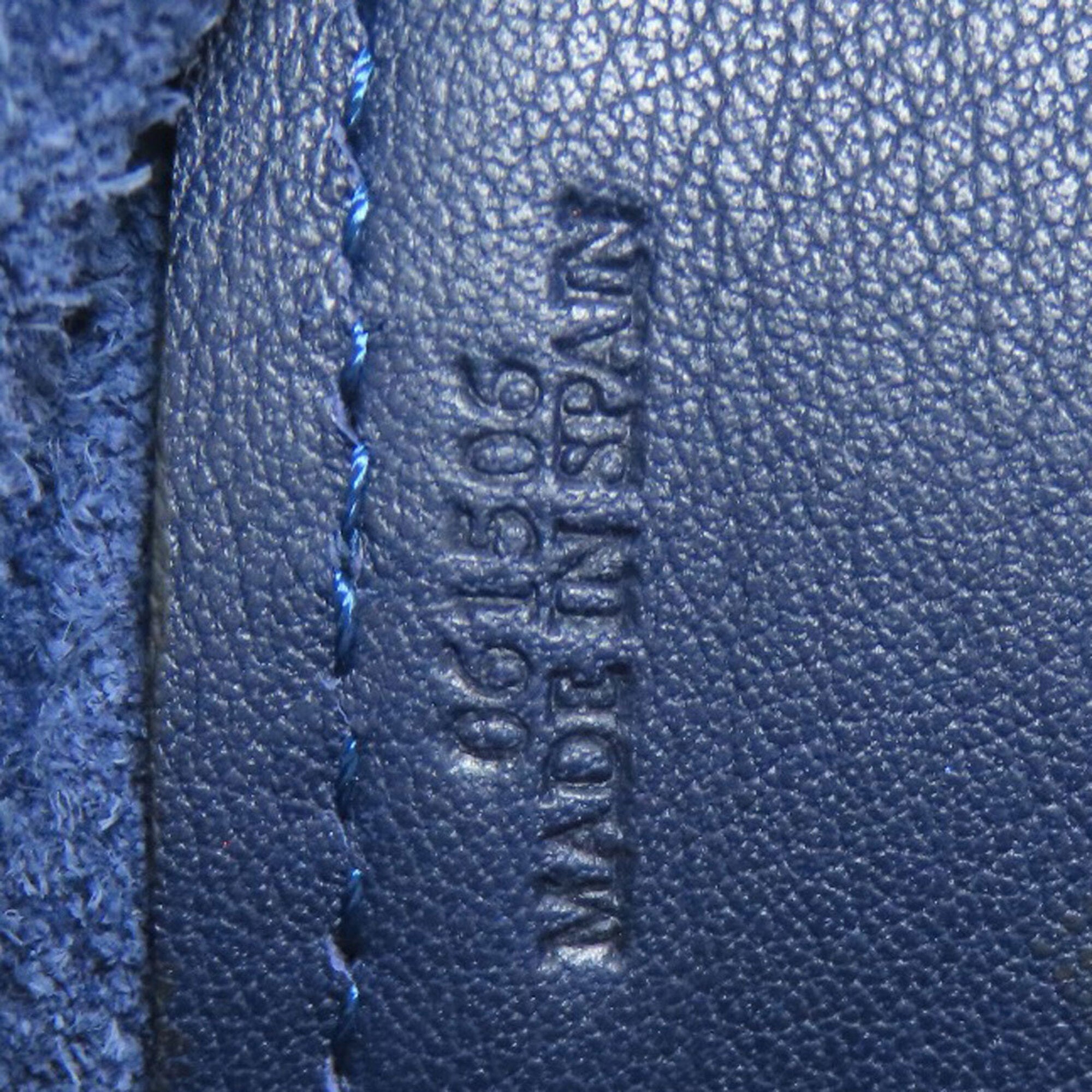Loewe Navy Leather (Pre-Owned)