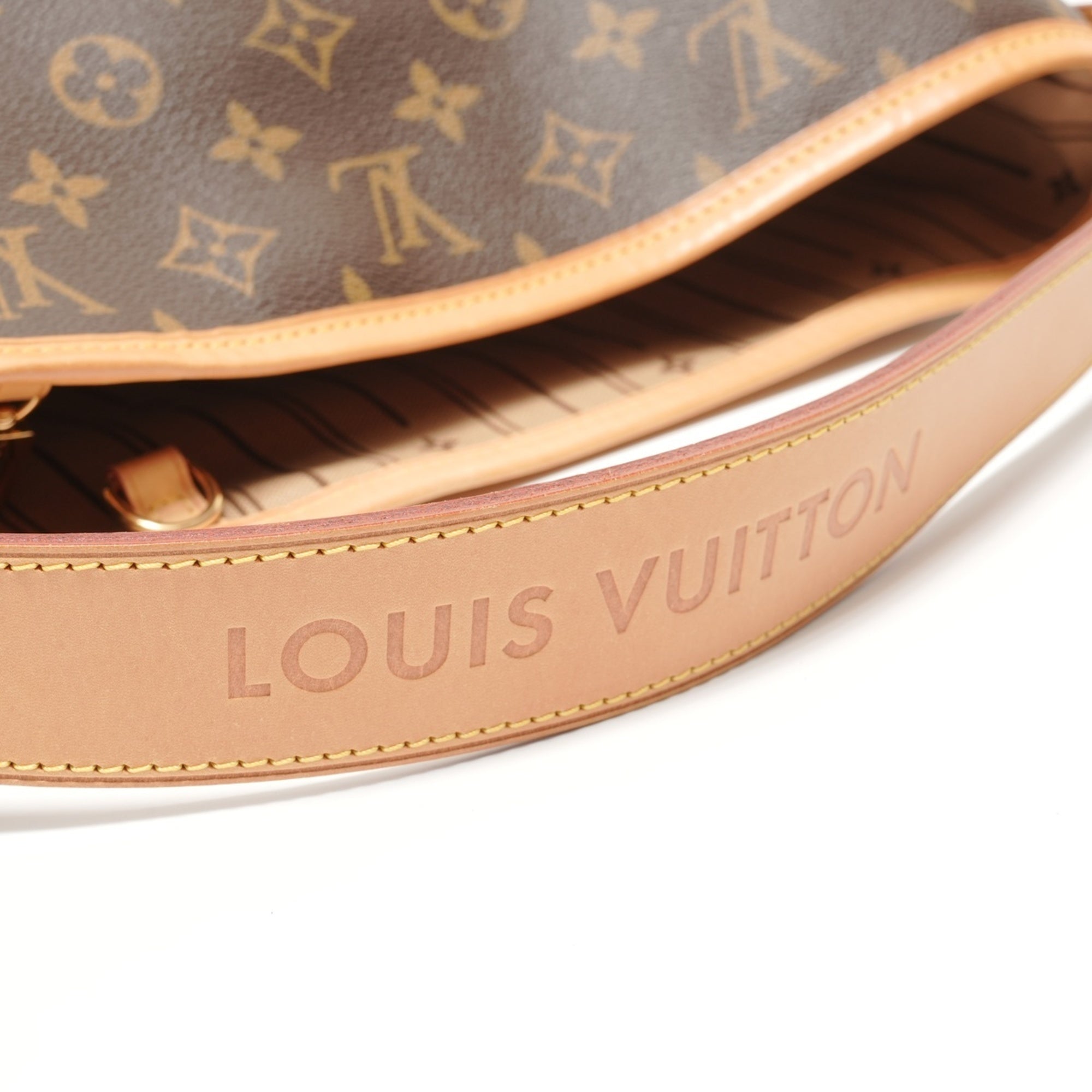 Louis Vuitton Monogram Brown Monogram Shoulder Bag (Pre-Owned)