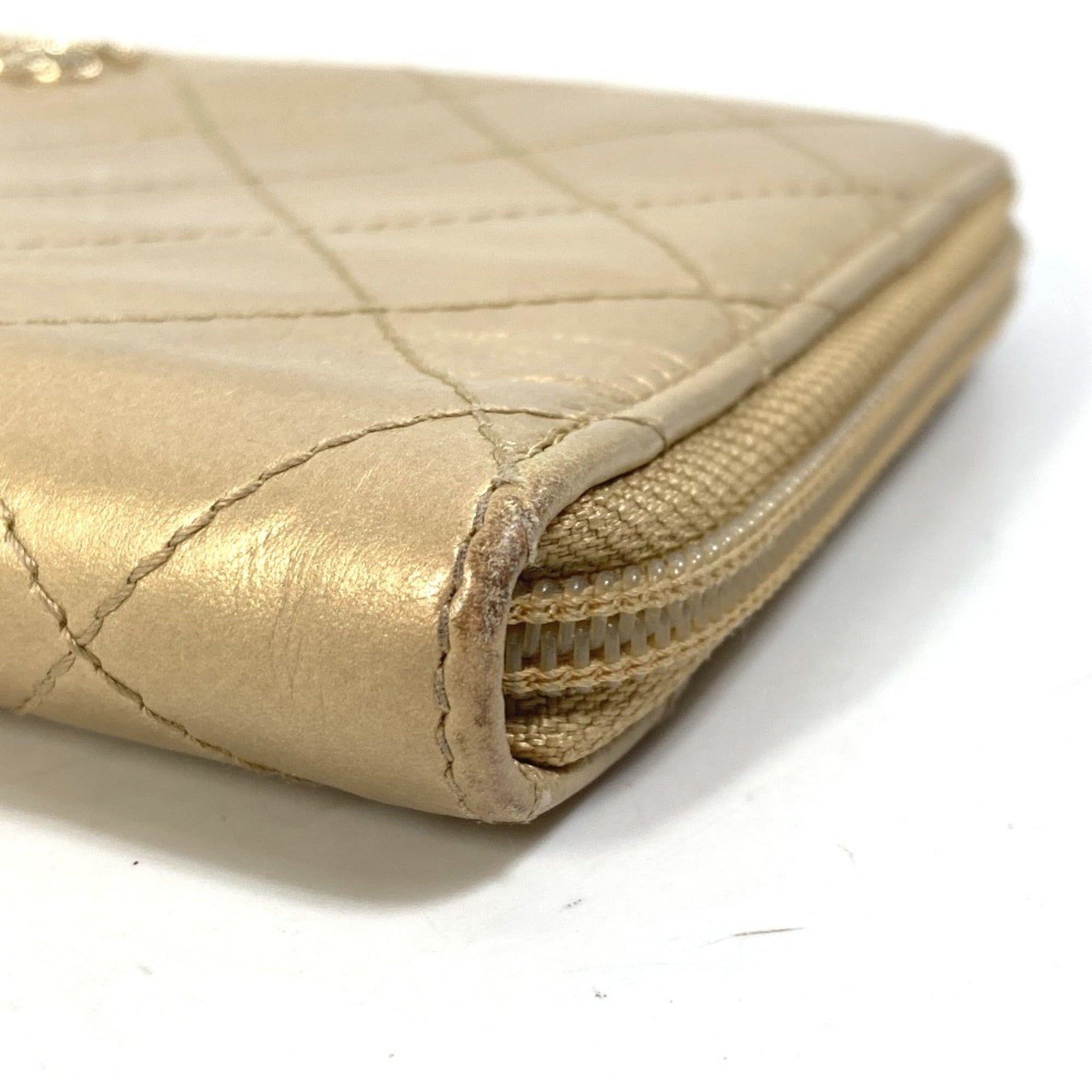 Chanel Matelasse Gold Leather Long Wallet (Bi-Fold) (Pre-Owned)