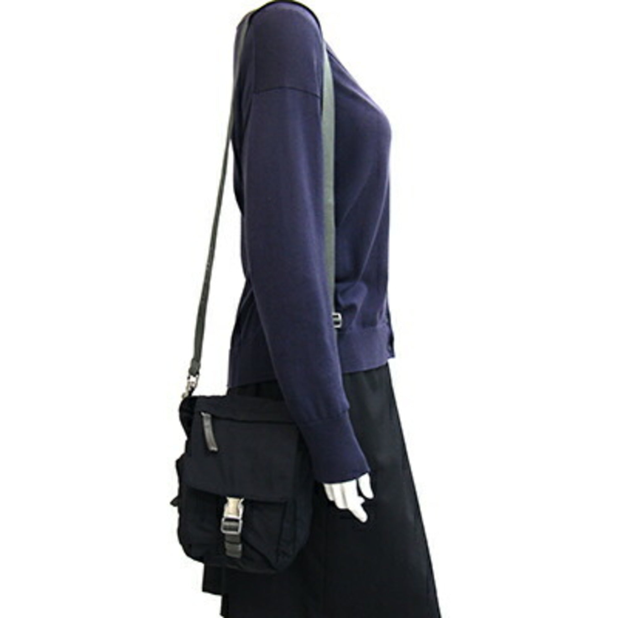 Pradasports Black Nylon Canvas Pochette Shoulder Bag (Pre-Owned)