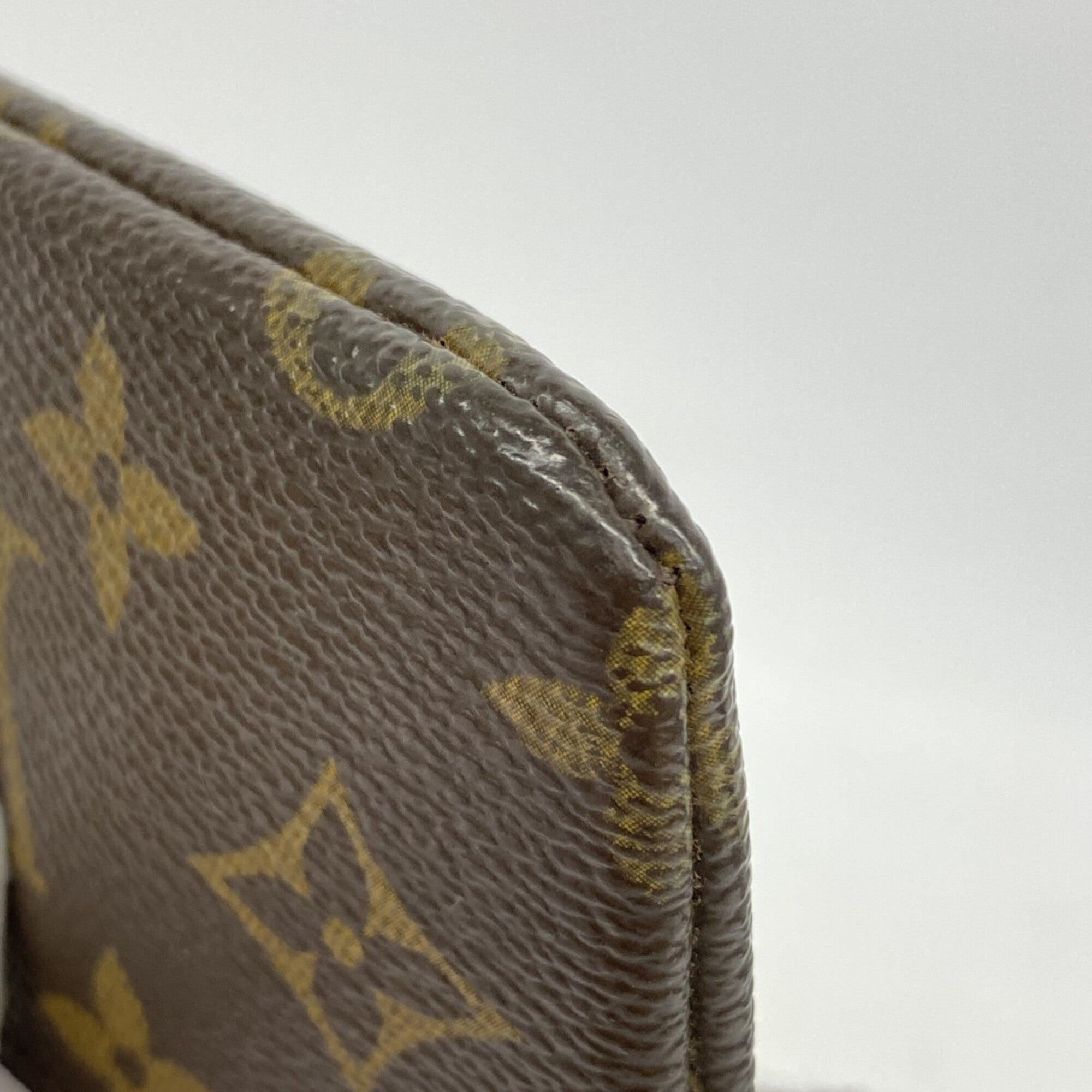 Louis Vuitton Brown Coin Purse/Coin Case (Pre-Owned)