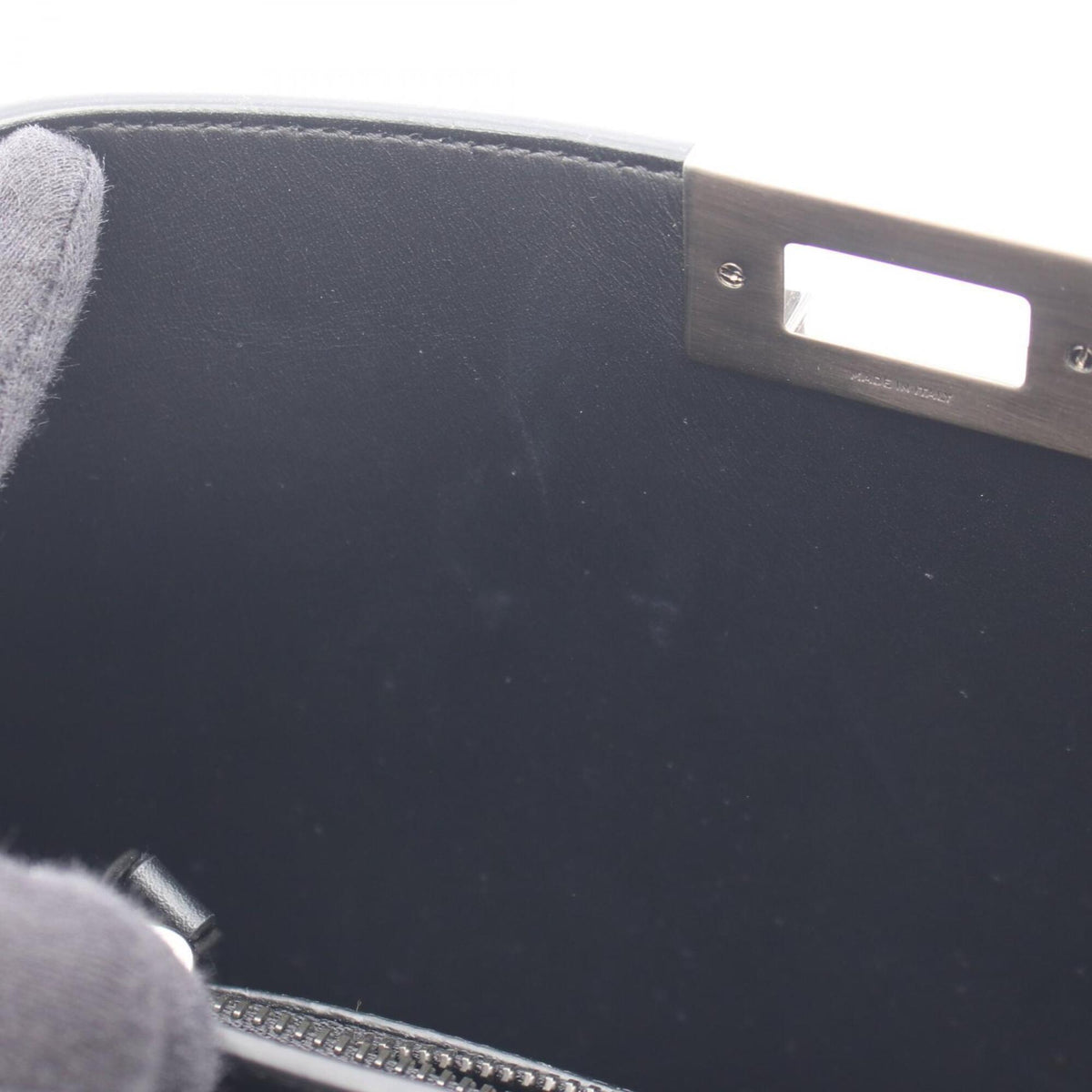 Fendi Black Leather Handbag (Pre-Owned)