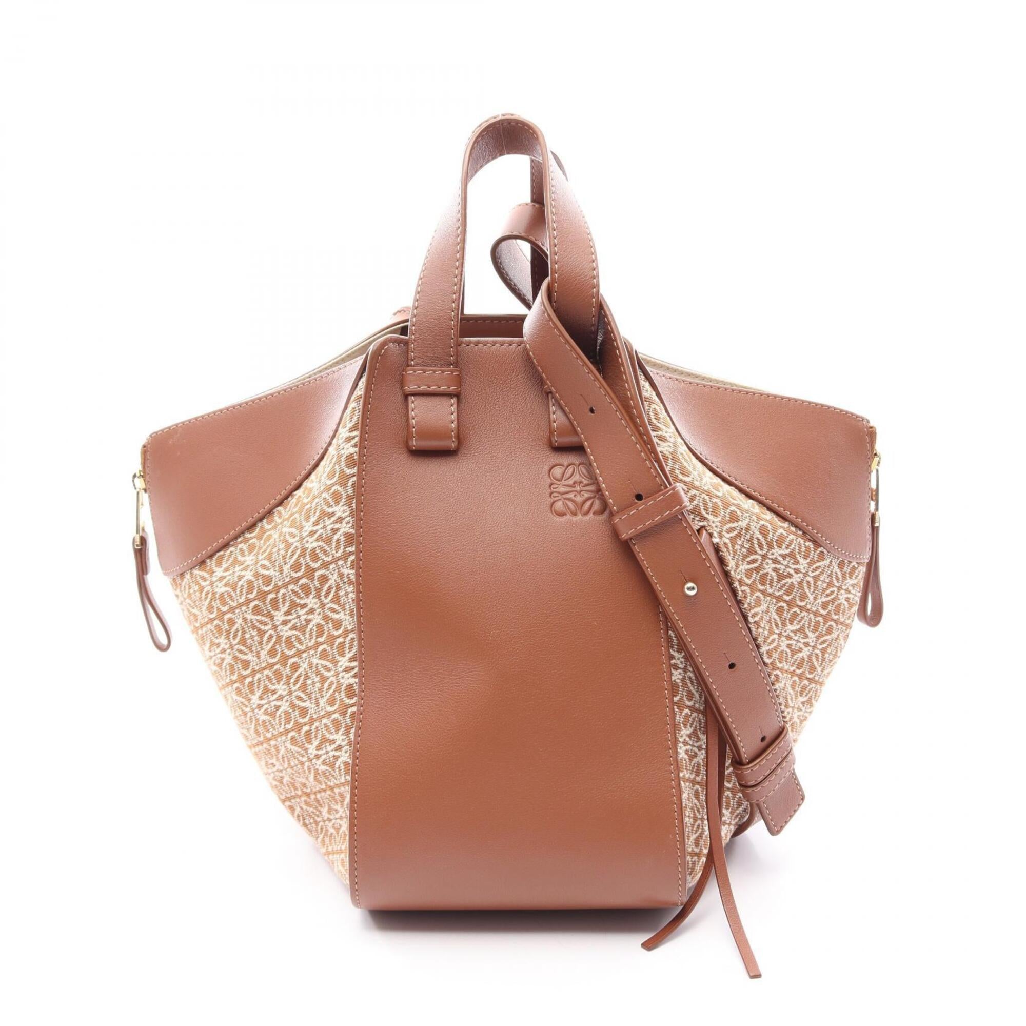 Loewe Brown White Leather Handbag (Pre-Owned)