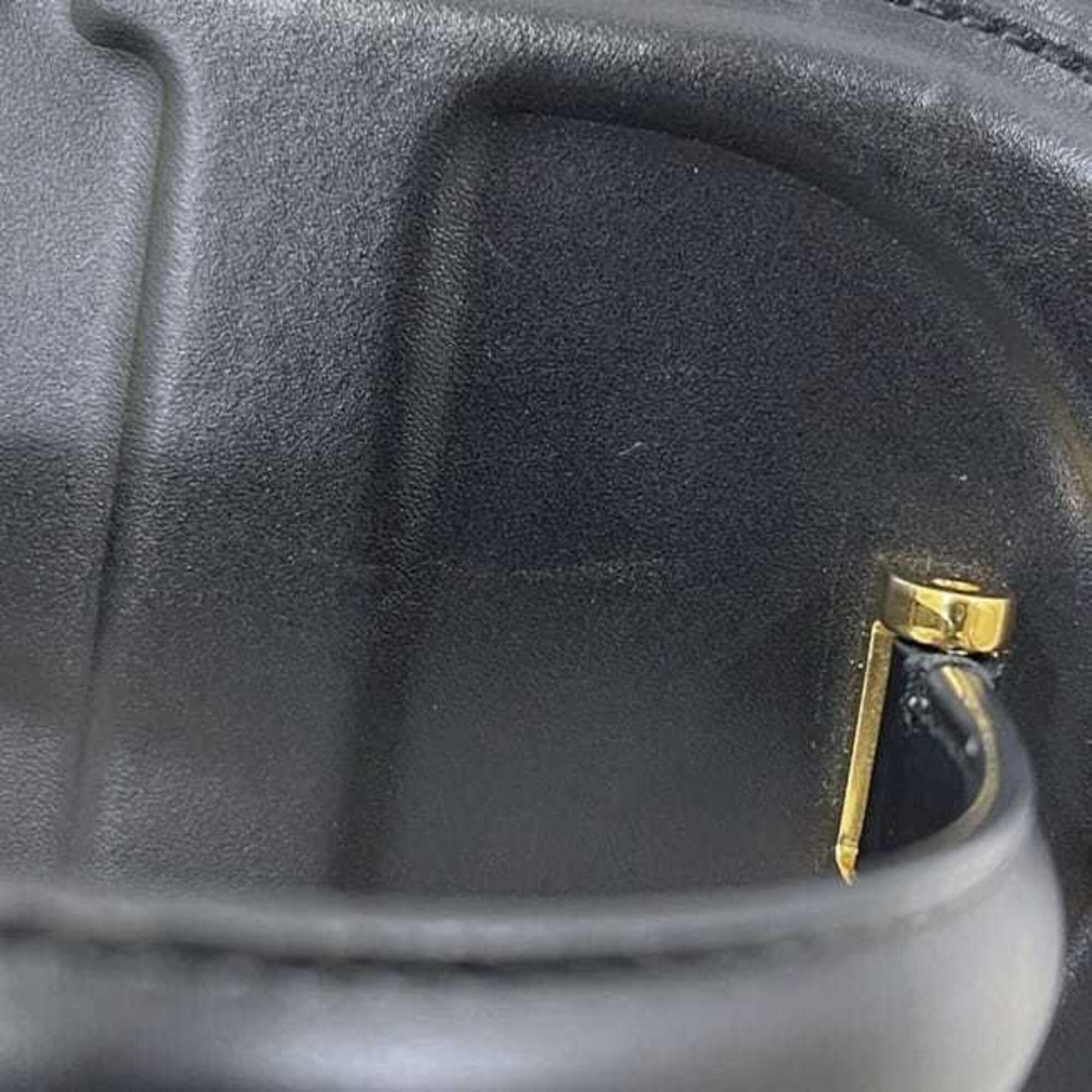 Christian Dior Black Leather Shoulder Bag (Pre-Owned)