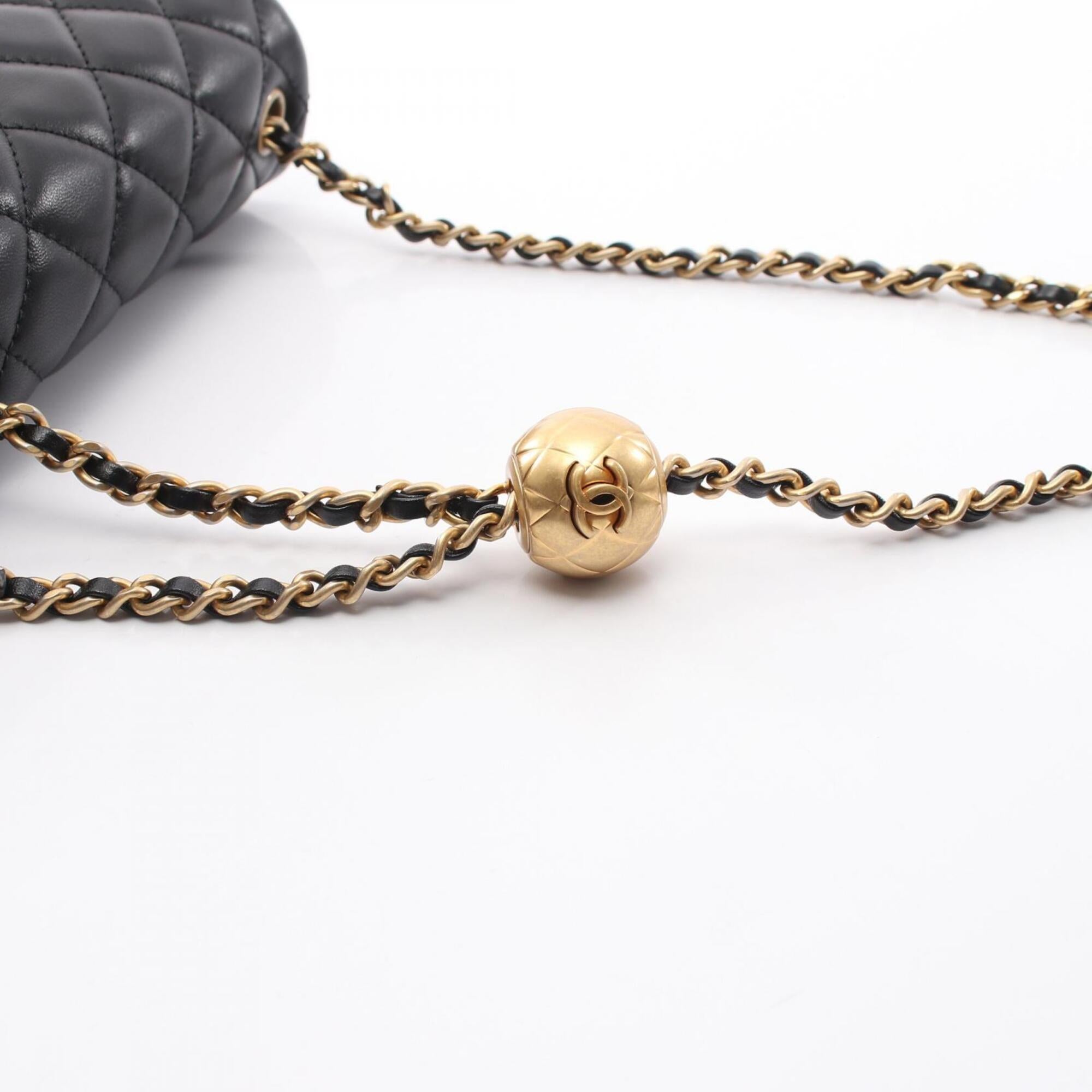 Chanel Black Leather Handbag Shoulder Bag (Pre-Owned)