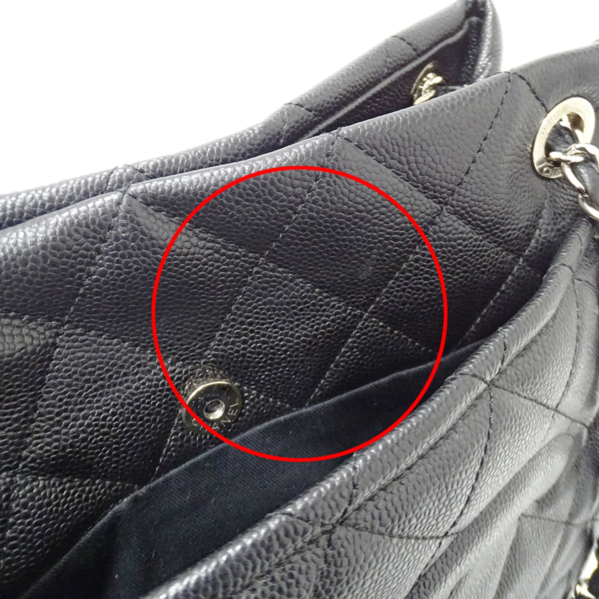 Chanel Black Grained Calfskin Handbag Tote Bag (Pre-Owned)