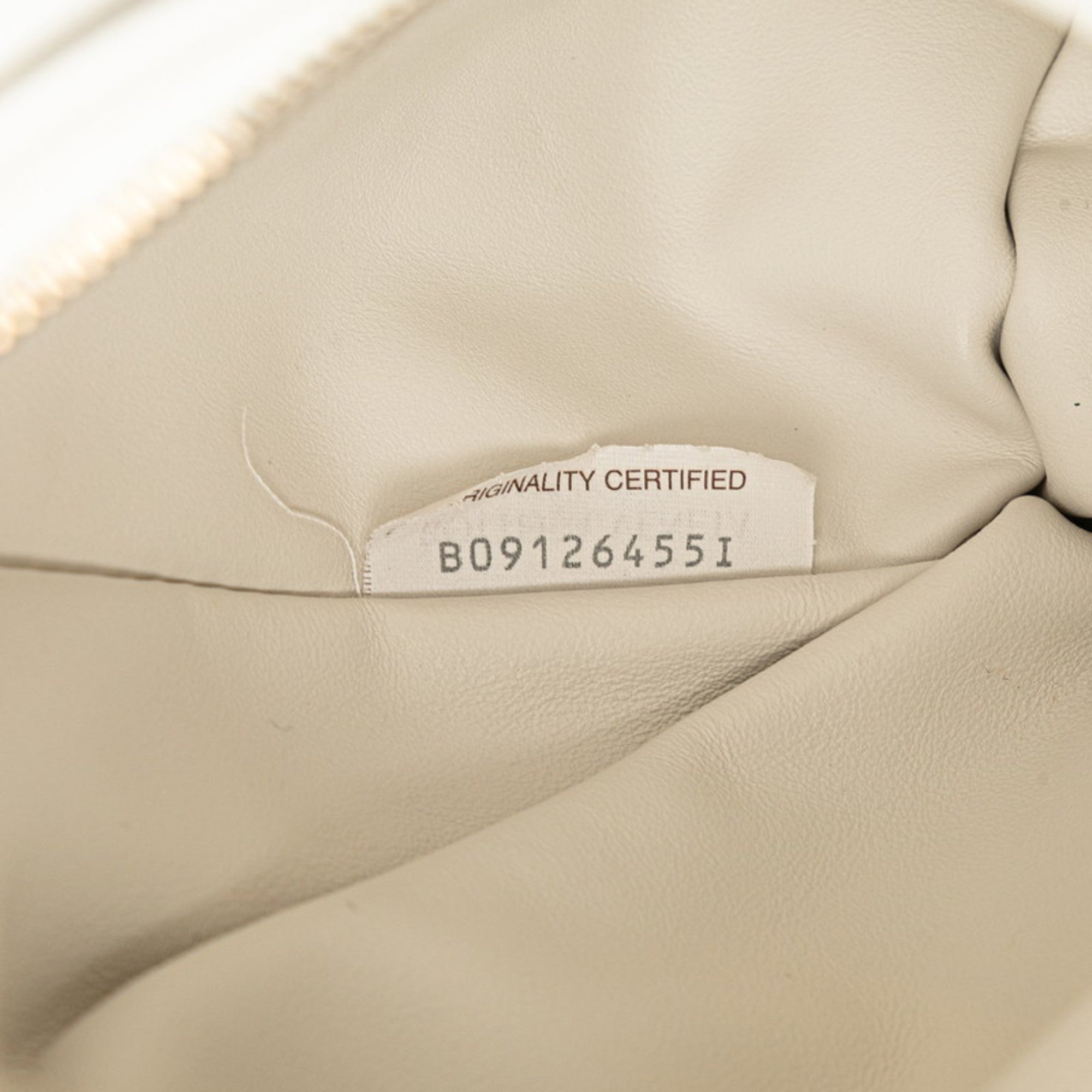 Bottega Veneta White Leather Handbag (Pre-Owned)