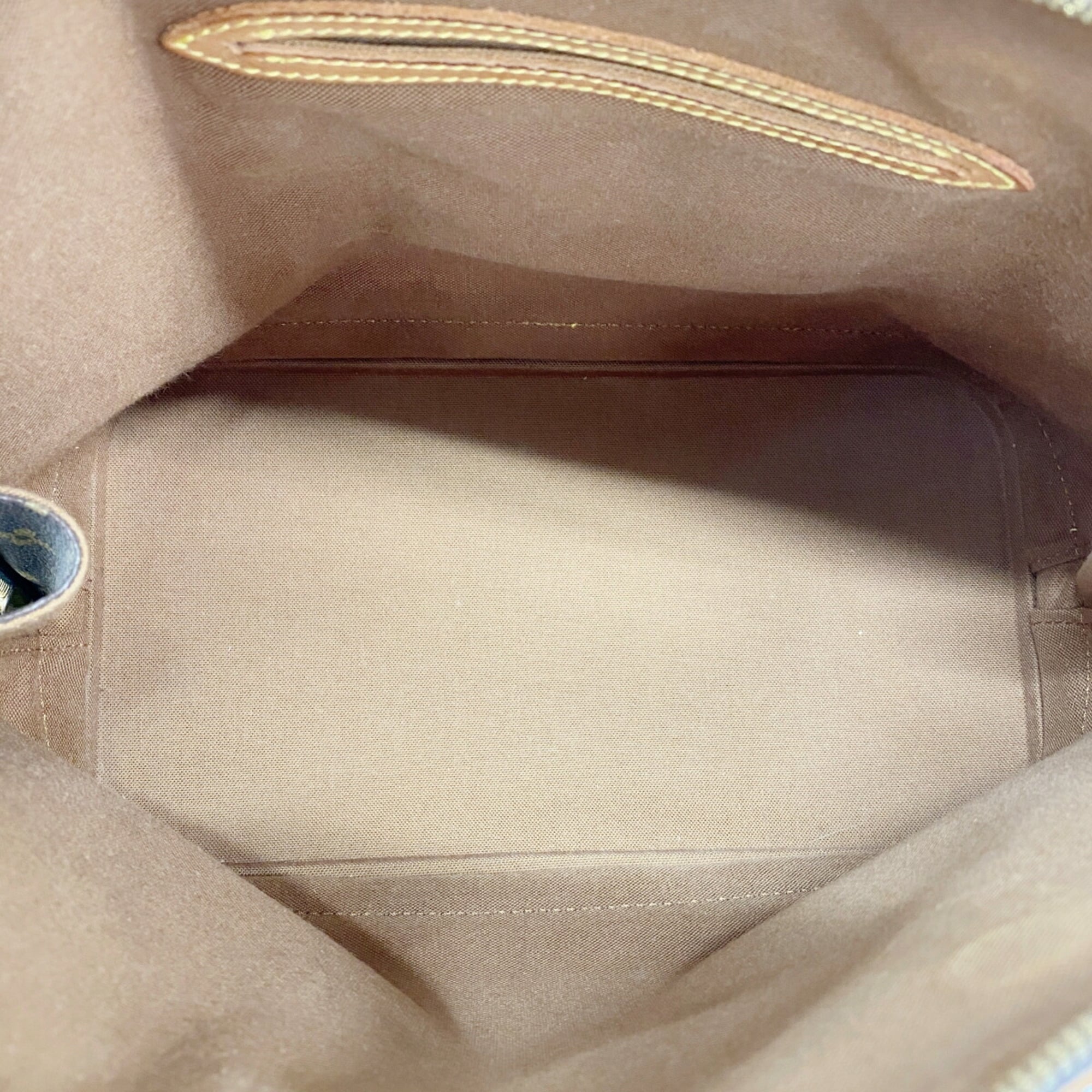 Louis Vuitton Brown Handbag (Pre-Owned)