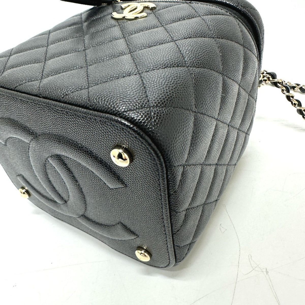 Chanel Matelasse Black Caviar Leather Handbag Shoulder Bag Vanity Bag (Pre-Owned)