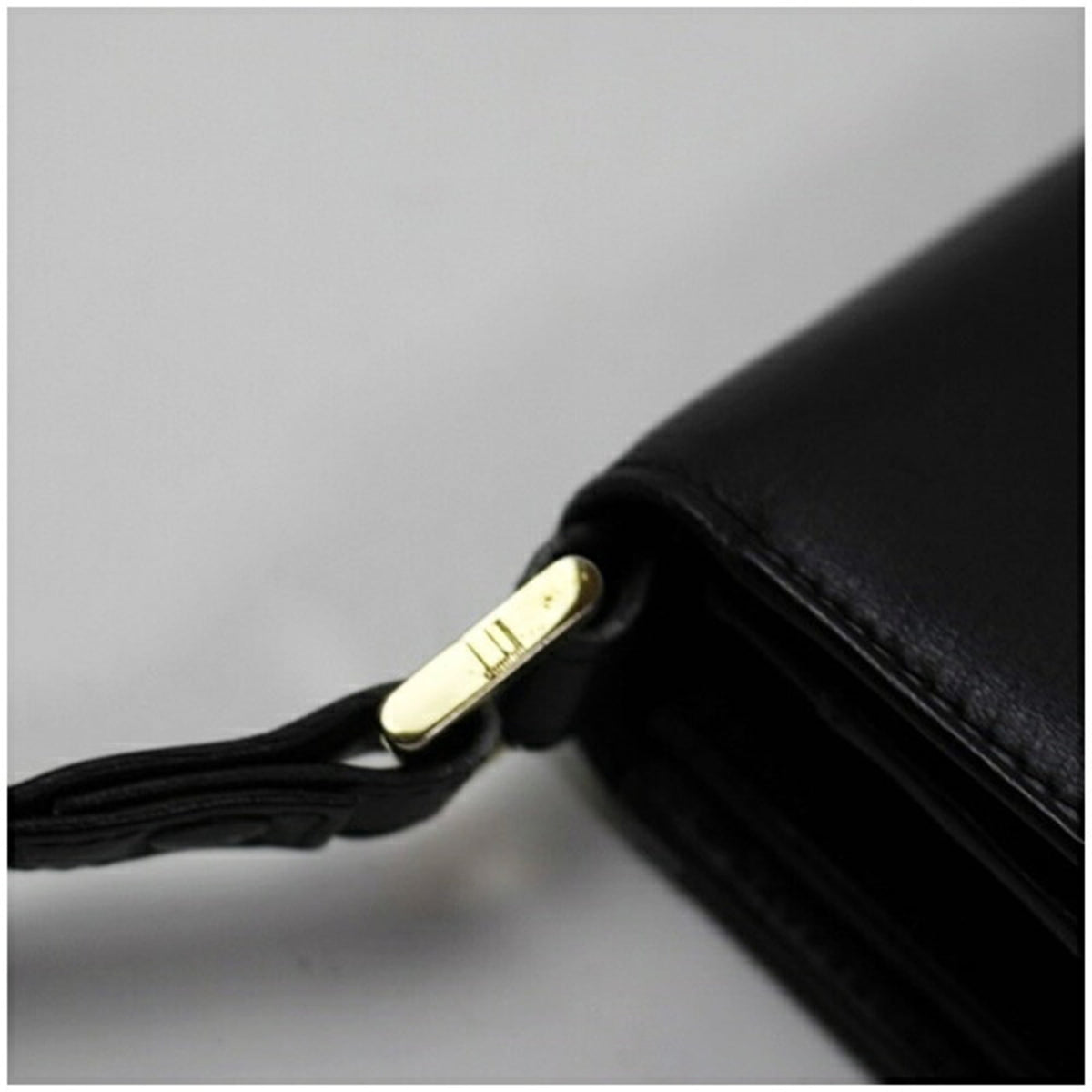 Dunhill Black Leather Clutch Bag (Pre-Owned)