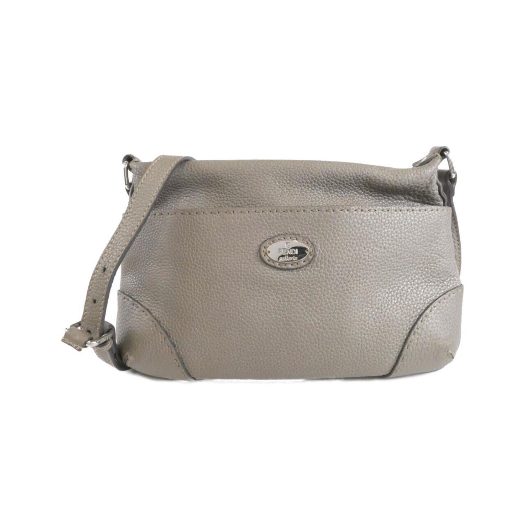 Fendi Gray Leather Handbag (Pre-Owned)