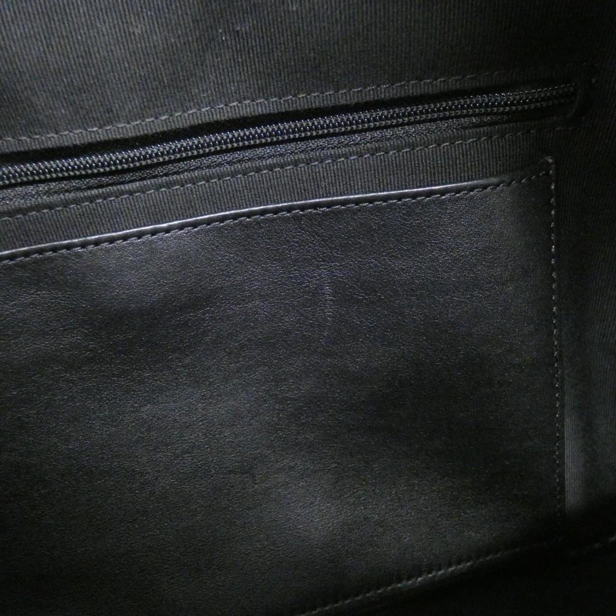 Chanel Black Leather Handbag (Pre-Owned)