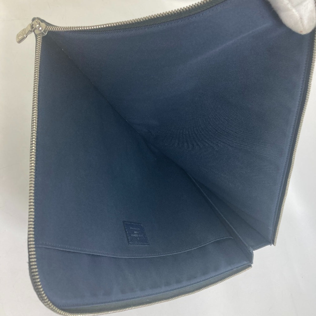 Louis Vuitton Monogram Cobalt Navy Red Color White Clutch Bag (Pre-Owned)