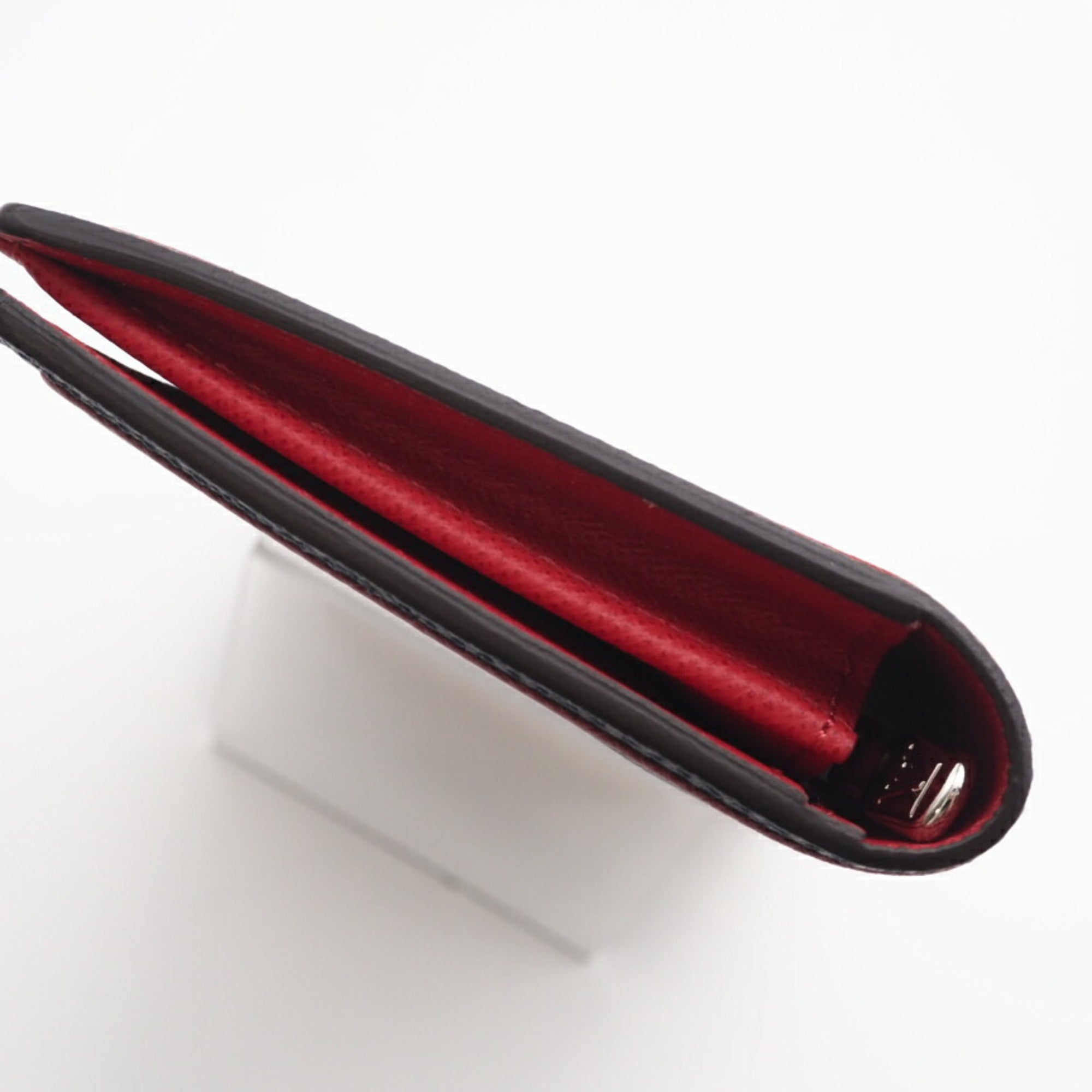 Louis Vuitton Taiga Blue Red Color Leather Long Wallet (Bi-Fold) (Pre-Owned)