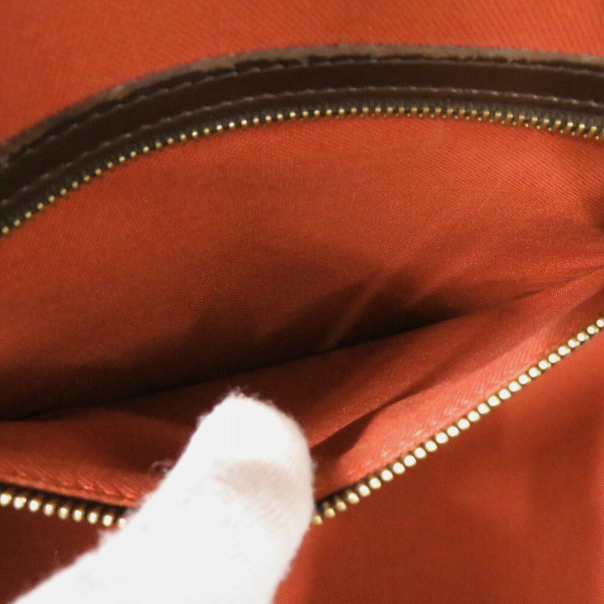 Louis Vuitton Damier Brown Damier Canvas Handbag (Pre-Owned)