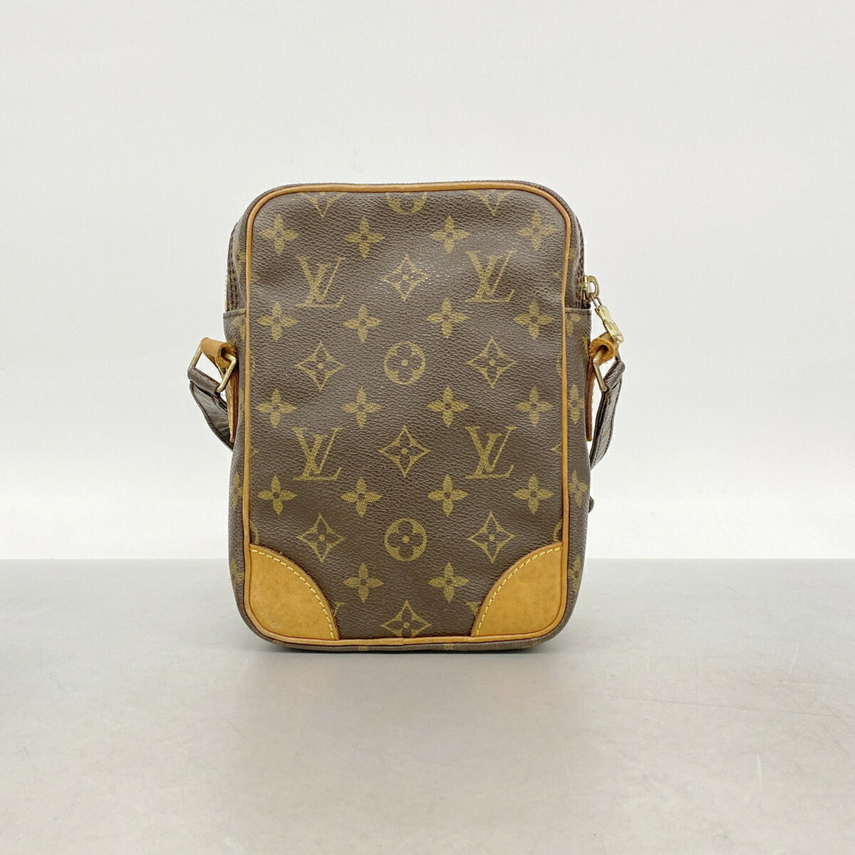 Louis Vuitton Brown Shoulder Bag (Pre-Owned)