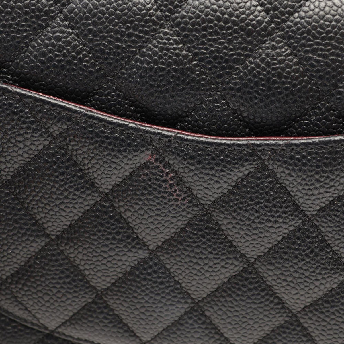 Chanel Black Grained Calfskin Handbag Shoulder Bag (Pre-Owned)