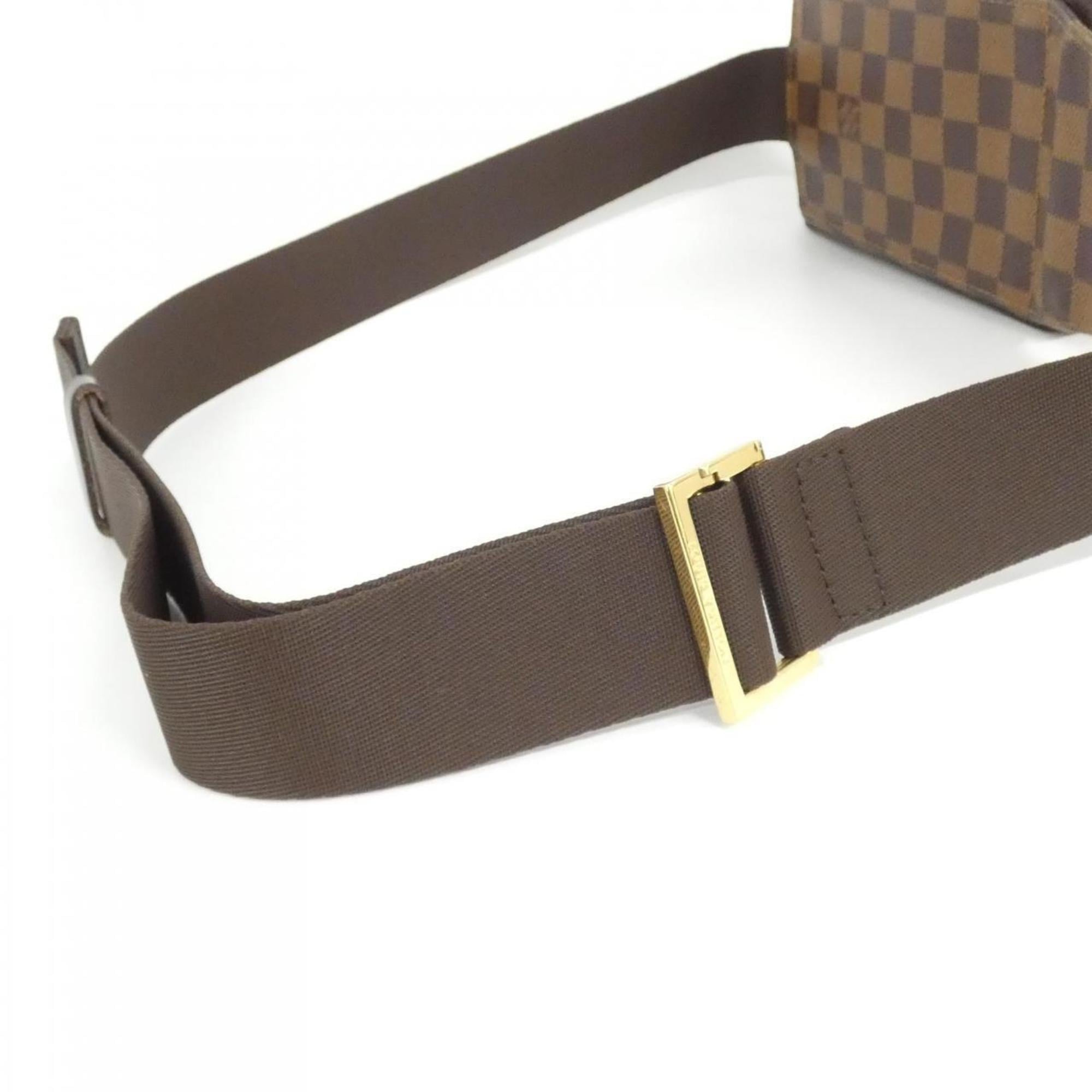 Louis Vuitton Brown Coated Canvas Shoulder Bag (Pre-Owned)