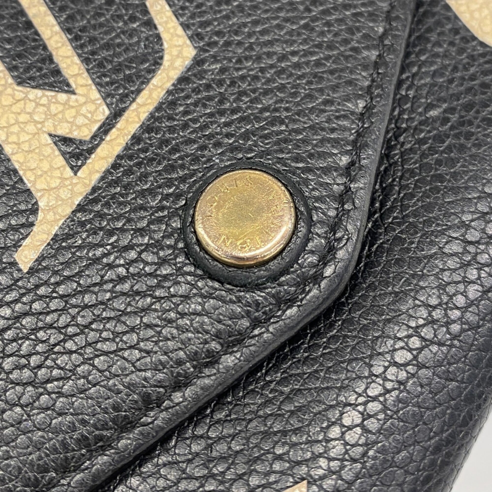 Louis Vuitton Beige Black Long Wallet (Bi-Fold) (Pre-Owned)