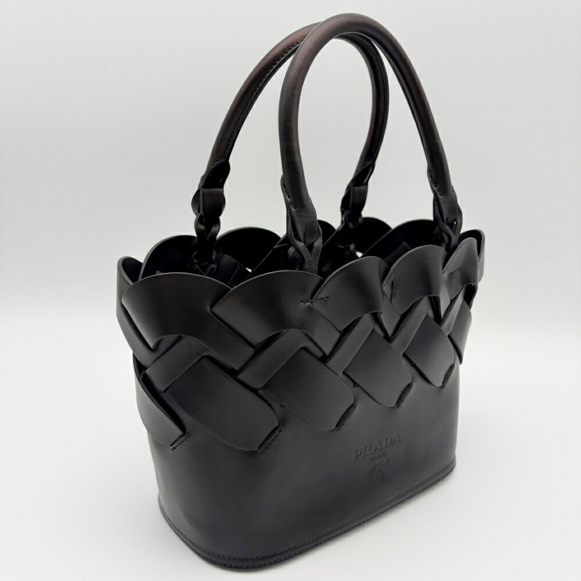 Prada Black Leather Tote Bag (Pre-Owned)