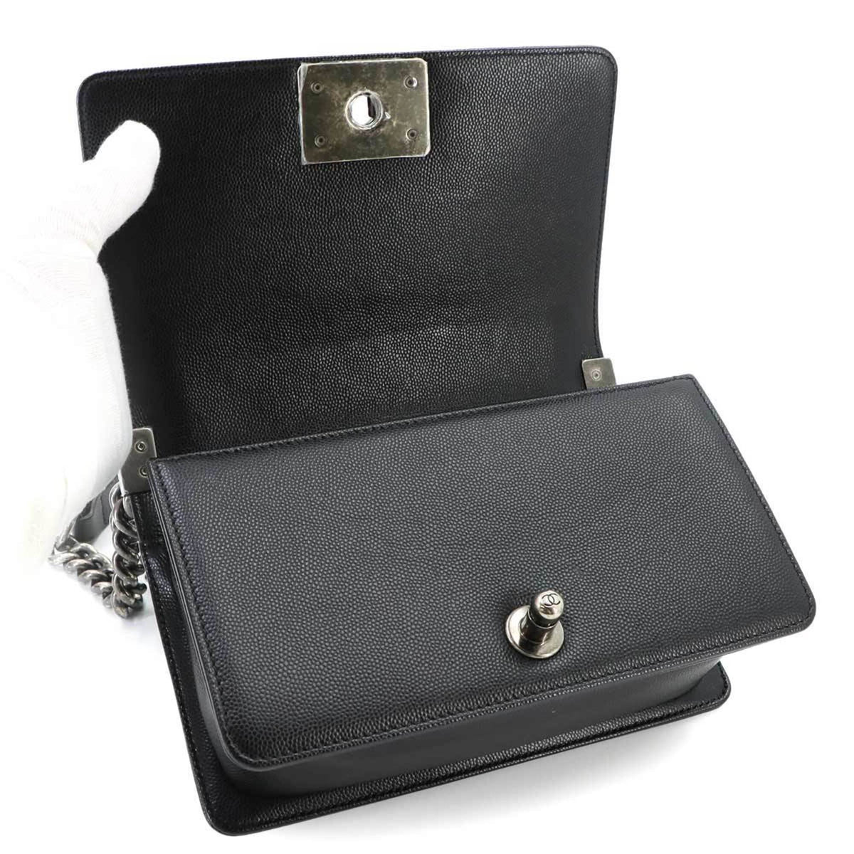 Chanel Boy Chanel Black Grained Calfskin Handbag Shoulder Bag (Pre-Owned)