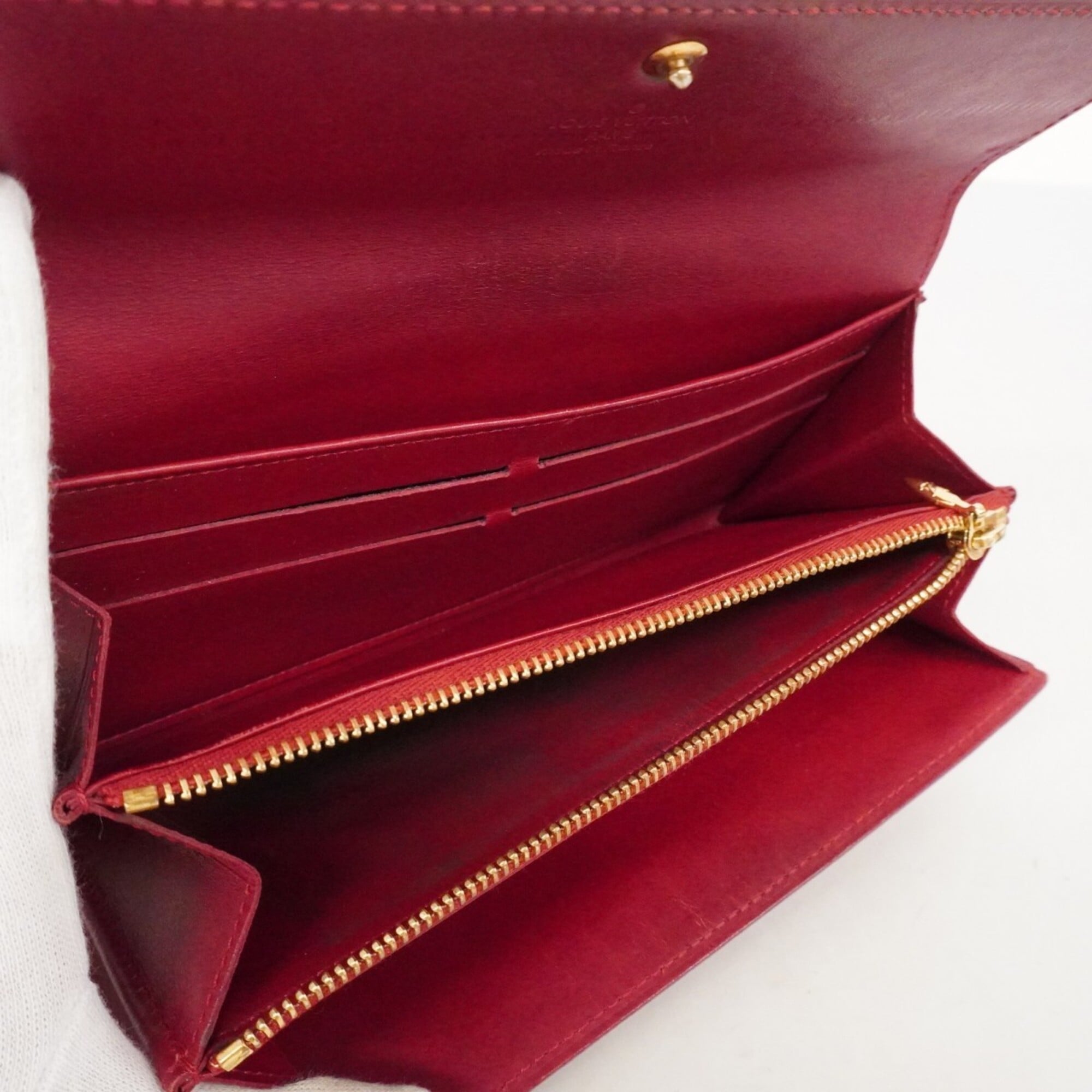 Louis Vuitton Pomme D'amour Long Wallet (Bi-Fold) (Pre-Owned)