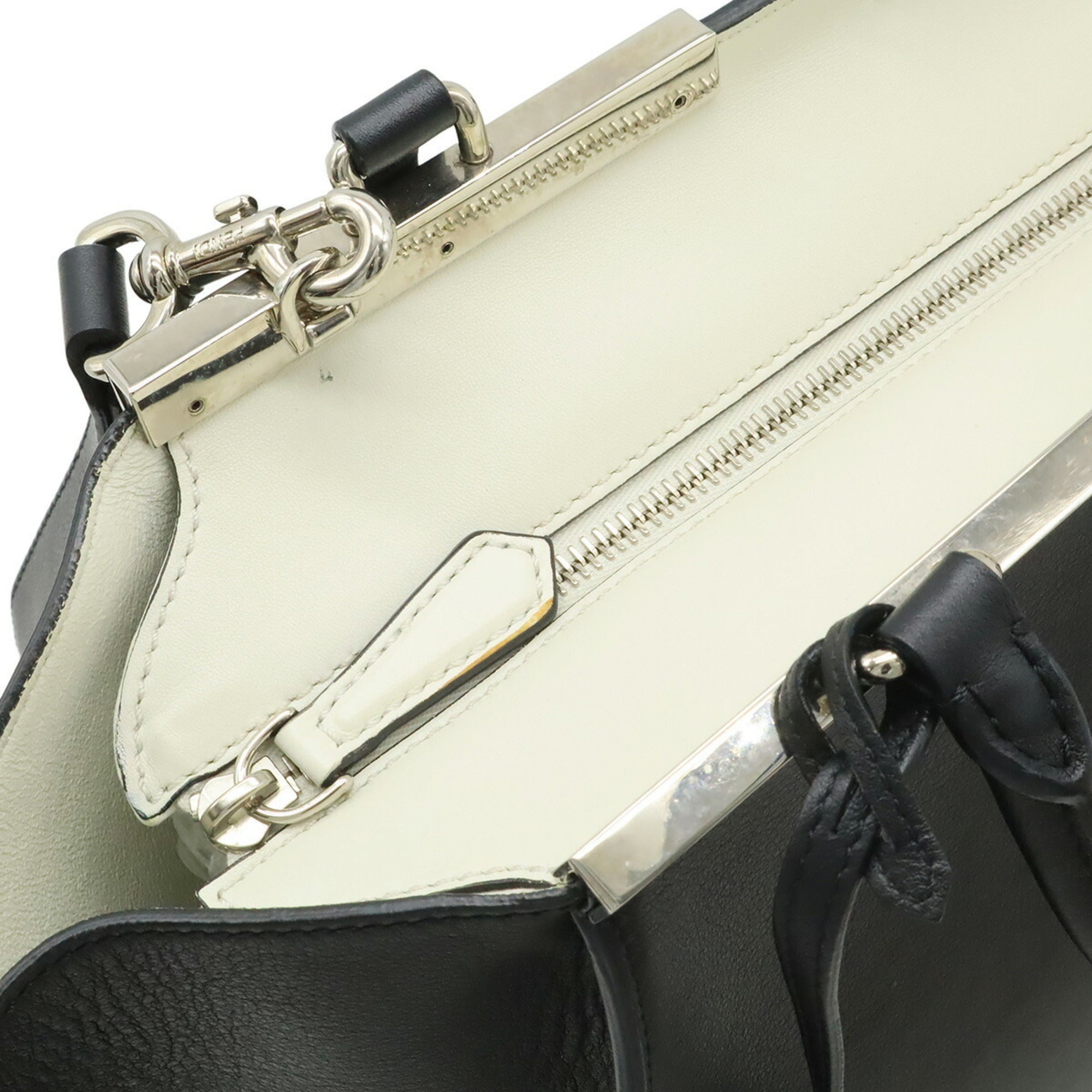 Fendi 3Jours Black Leather Handbag Shoulder Bag (Pre-Owned)