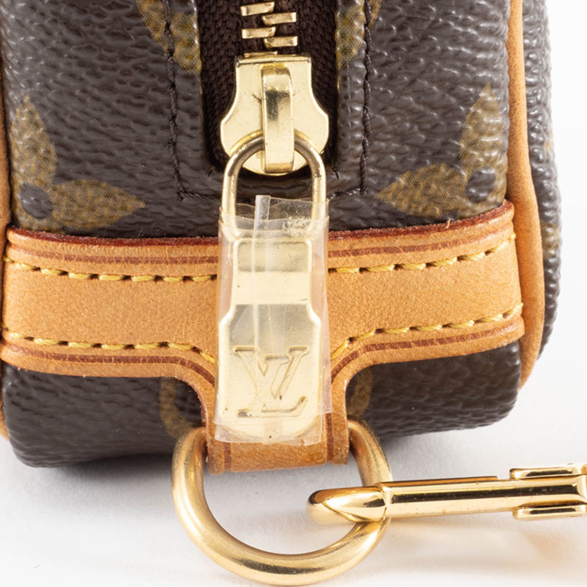 Louis Vuitton Brown Monogram Monogram Canvas Pouch (Pre-Owned)