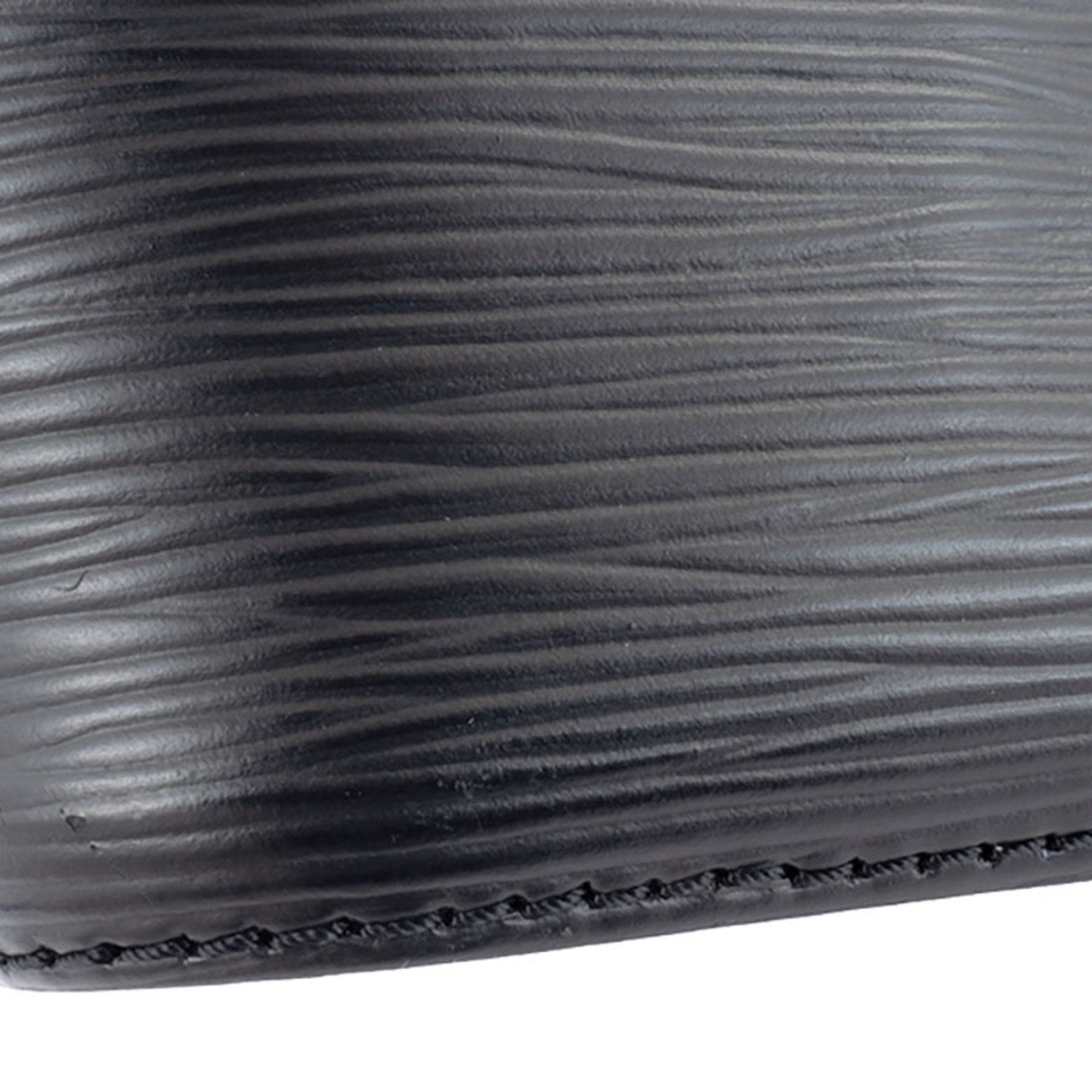 Louis Vuitton Epi Noir Epi Leather Shoulder Bag (Pre-Owned)