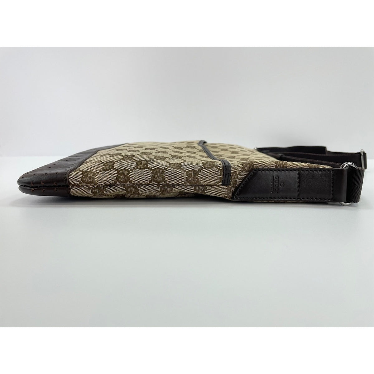 Gucci Brown Clear Gg Canvas Shoulder Bag (Pre-Owned)