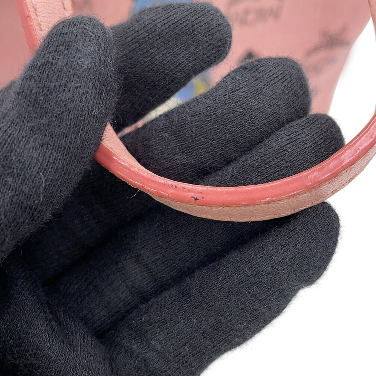 Mcm Pink Leather Handbag (Pre-Owned)