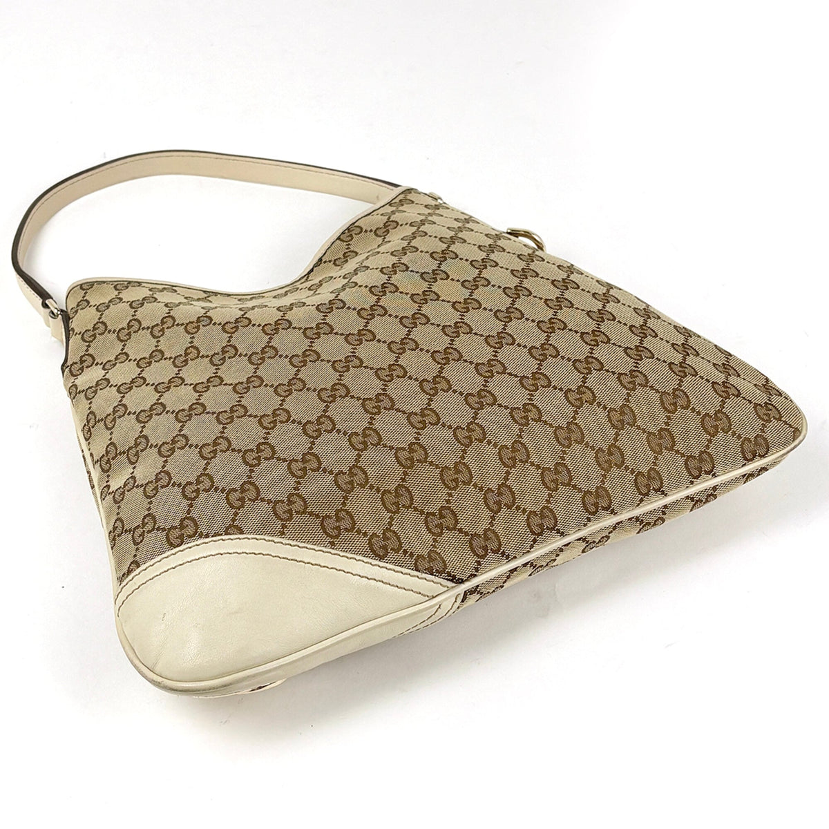 Gucci Beige White Gg Canvas Shoulder Bag (Pre-Owned)