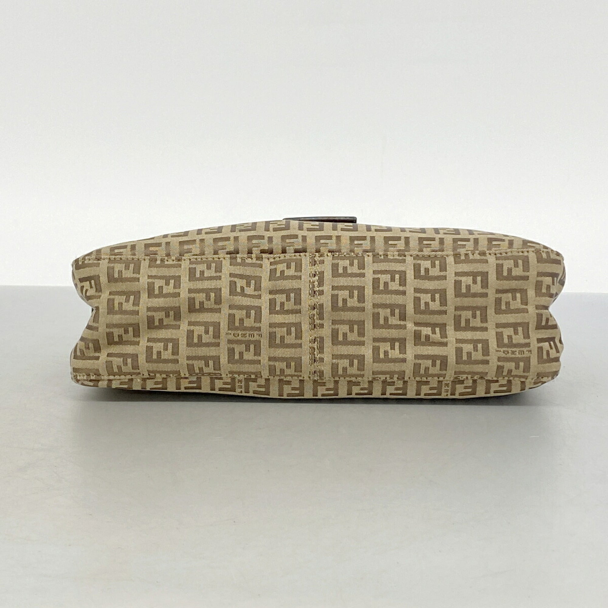 Fendi Brown Nylon Canvas Shoulder Bag (Pre-Owned)