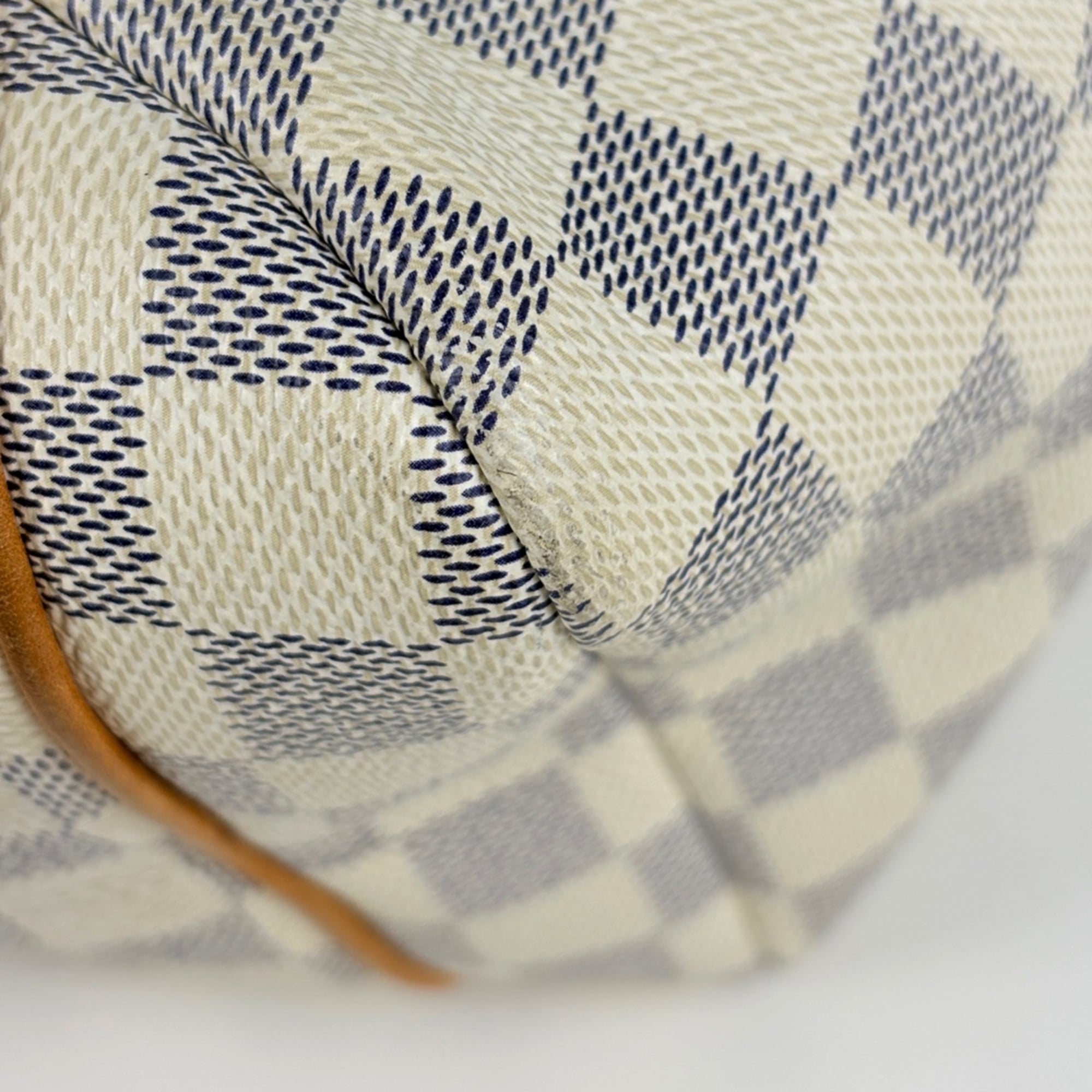 Louis Vuitton White Damier Azur Shoulder Bag Tote Bag (Pre-Owned)