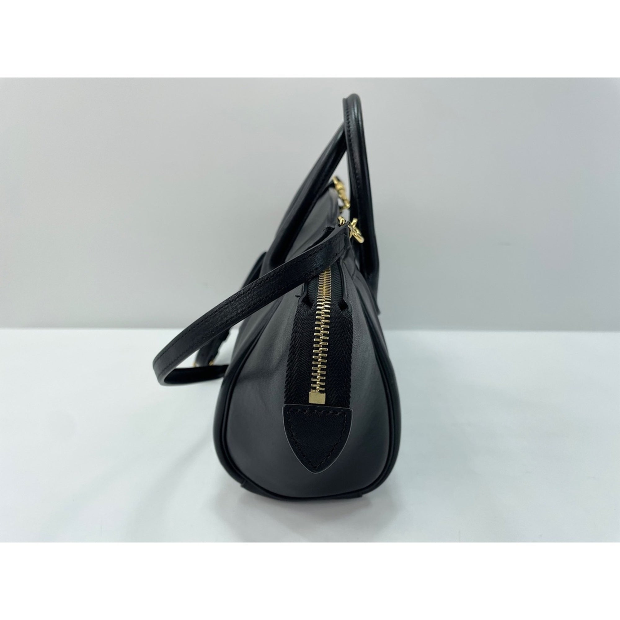 Celine Luggage Black Shoulder Bag (Pre-Owned)