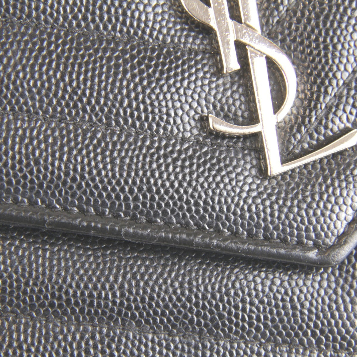 Saint Laurent Black Leather Shoulder Bag (Pre-Owned)