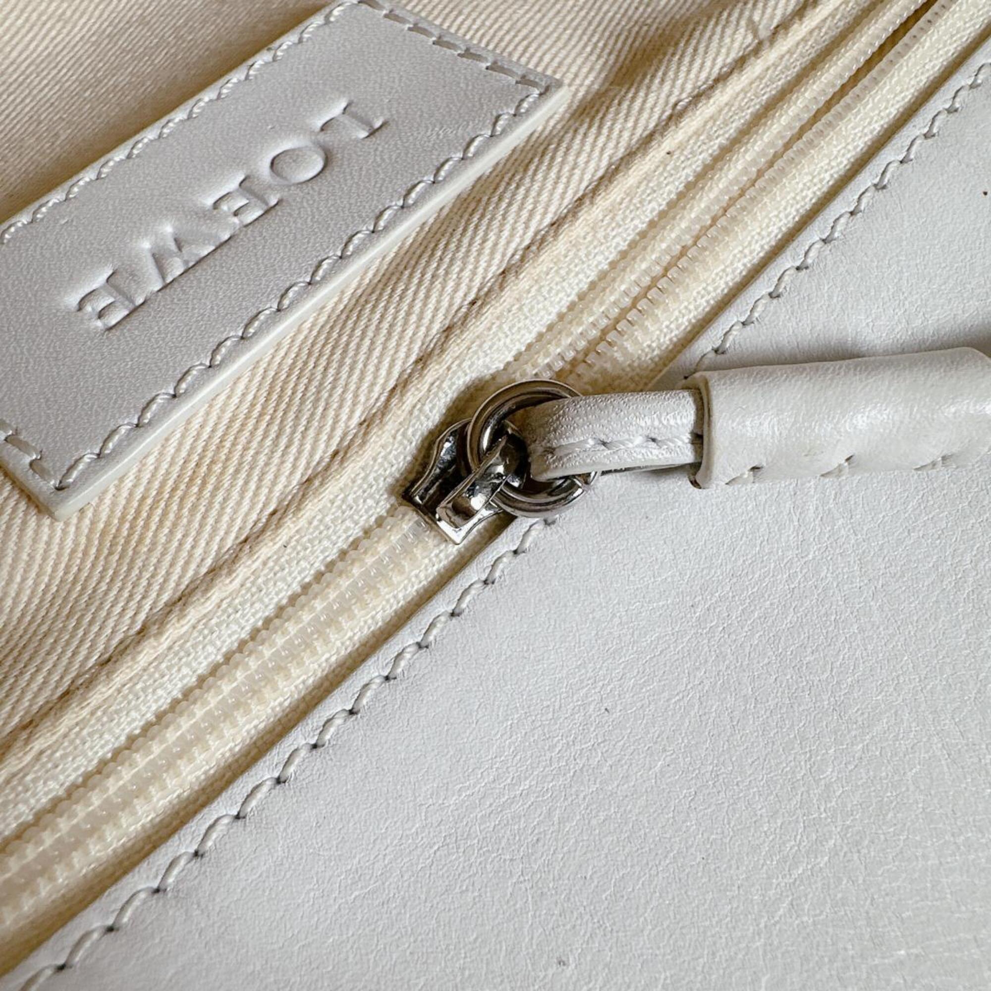 Loewe White Leather Shoulder Bag Tote Bag (Pre-Owned)