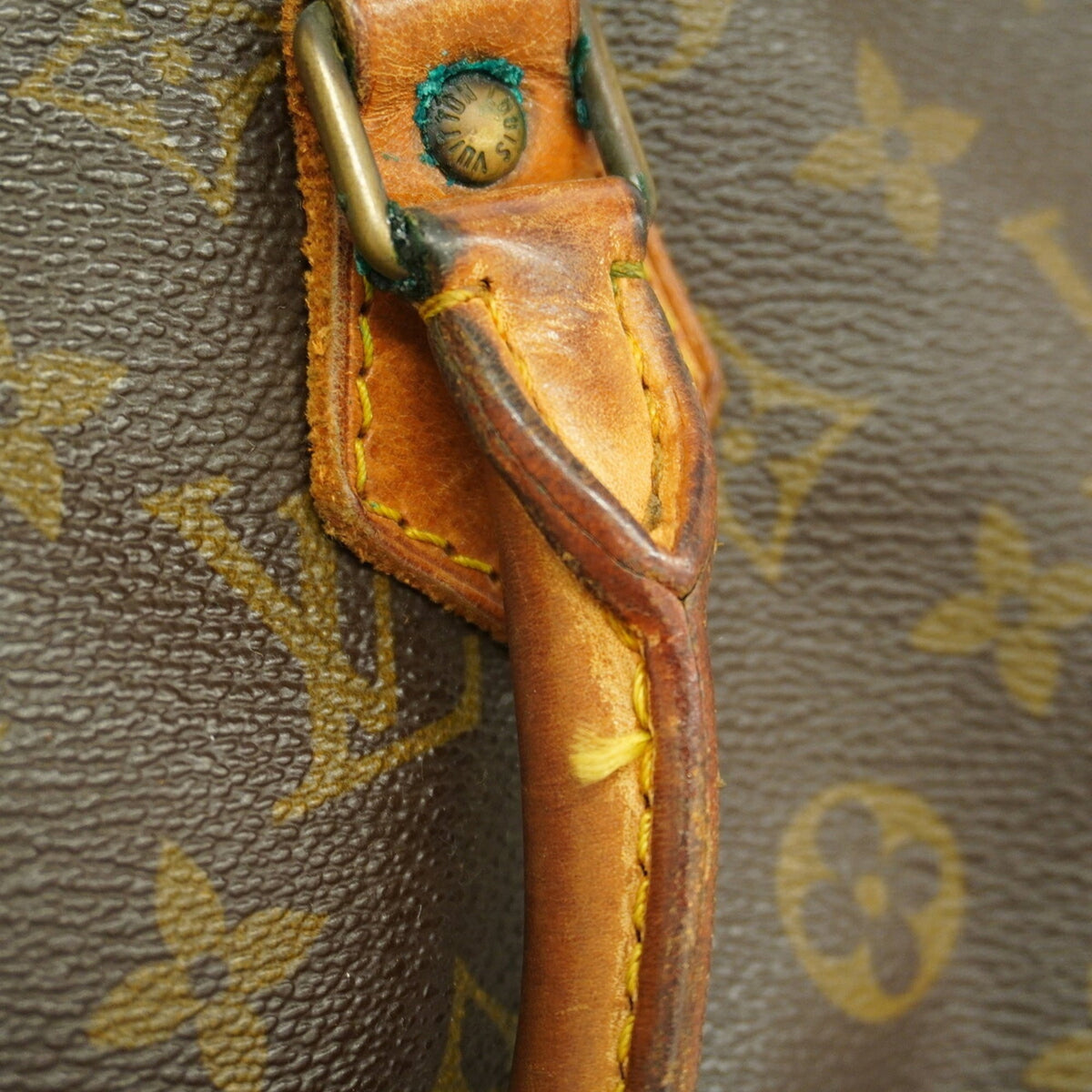 Louis Vuitton Brown Handbag (Pre-Owned)