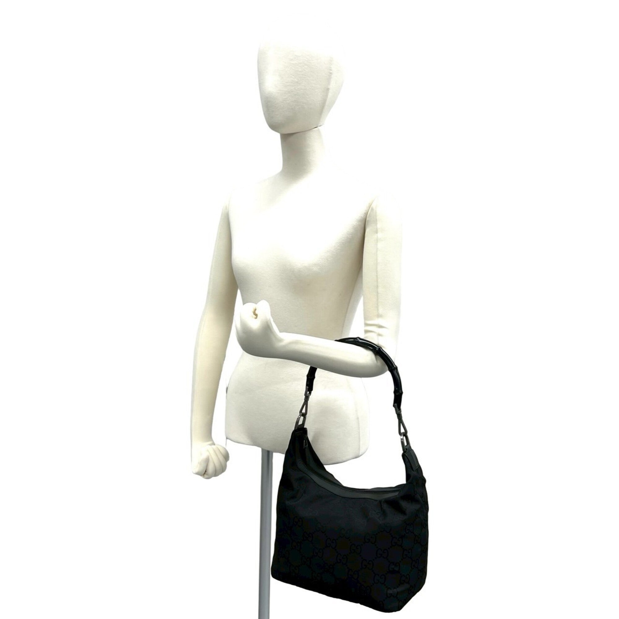 Gucci Black Bamboo Leather Nylon Handbag Shoulder Bag (Pre-Owned)