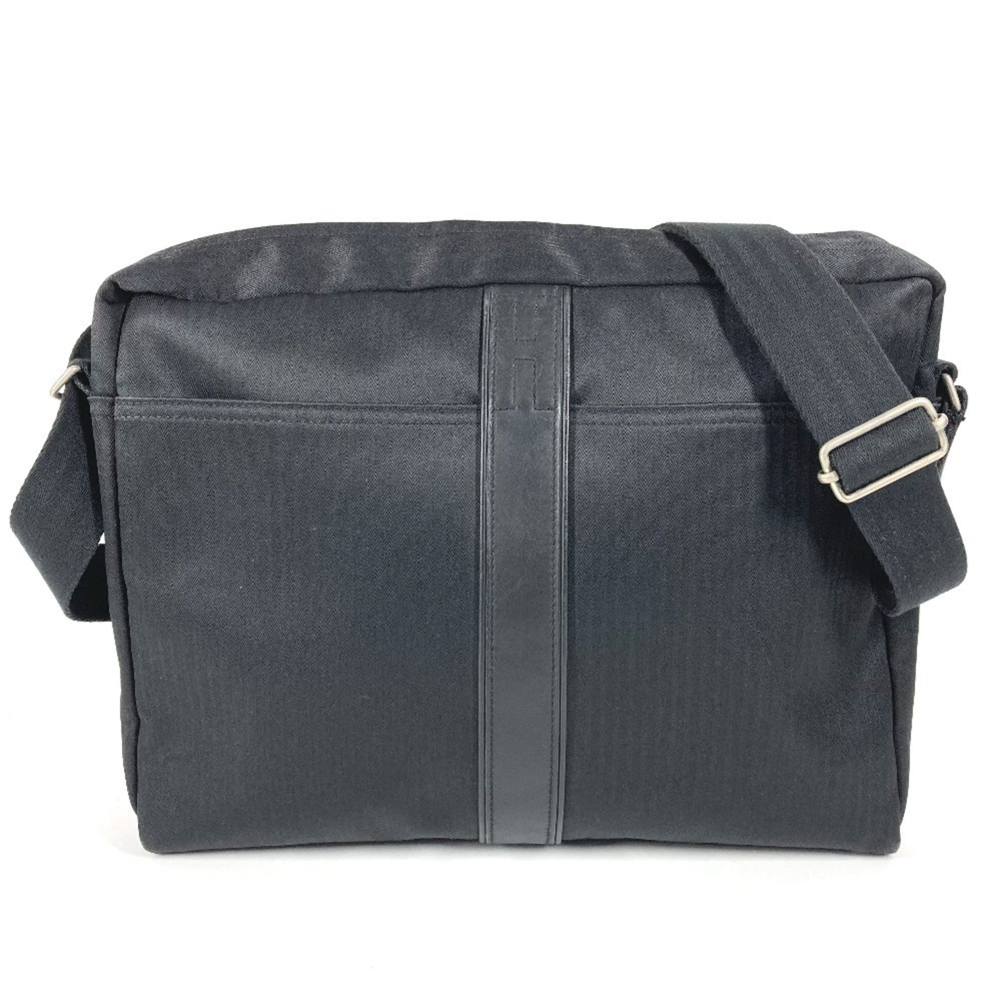 Hermes Acapulco Black Toile Chevron Leather Messenger Bag Shoulder Bag (Pre-Owned)