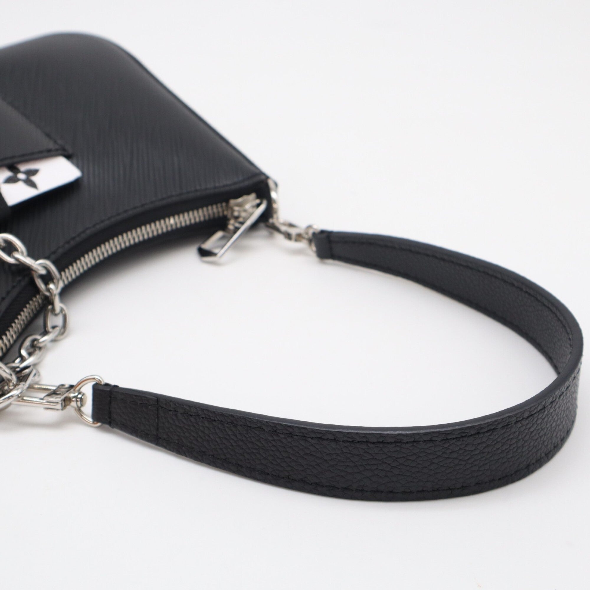 Louis Vuitton Epi Black Noir White Leather Handbag (Pre-Owned)