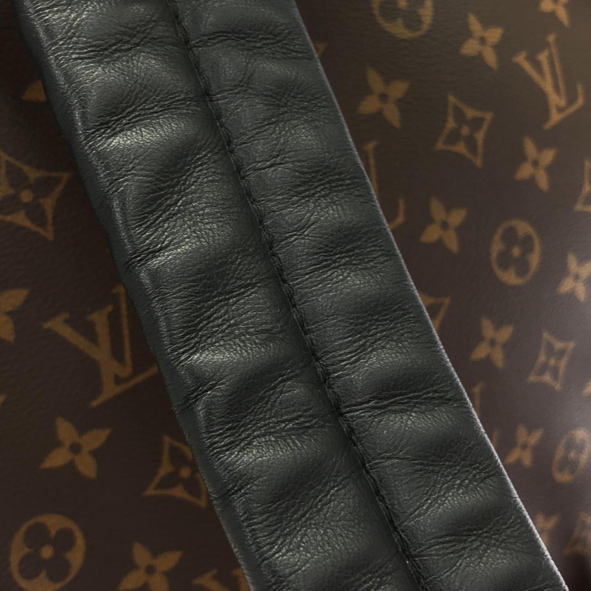 Louis Vuitton Marron Coated Canvas Backpack (Pre-Owned)