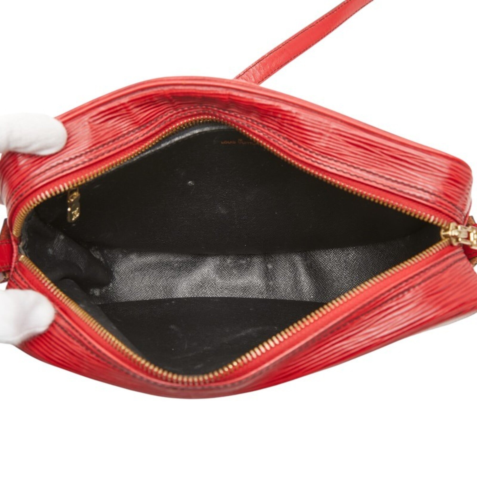 Louis Vuitton Epi Castilian Red Leather Shoulder Bag (Pre-Owned)