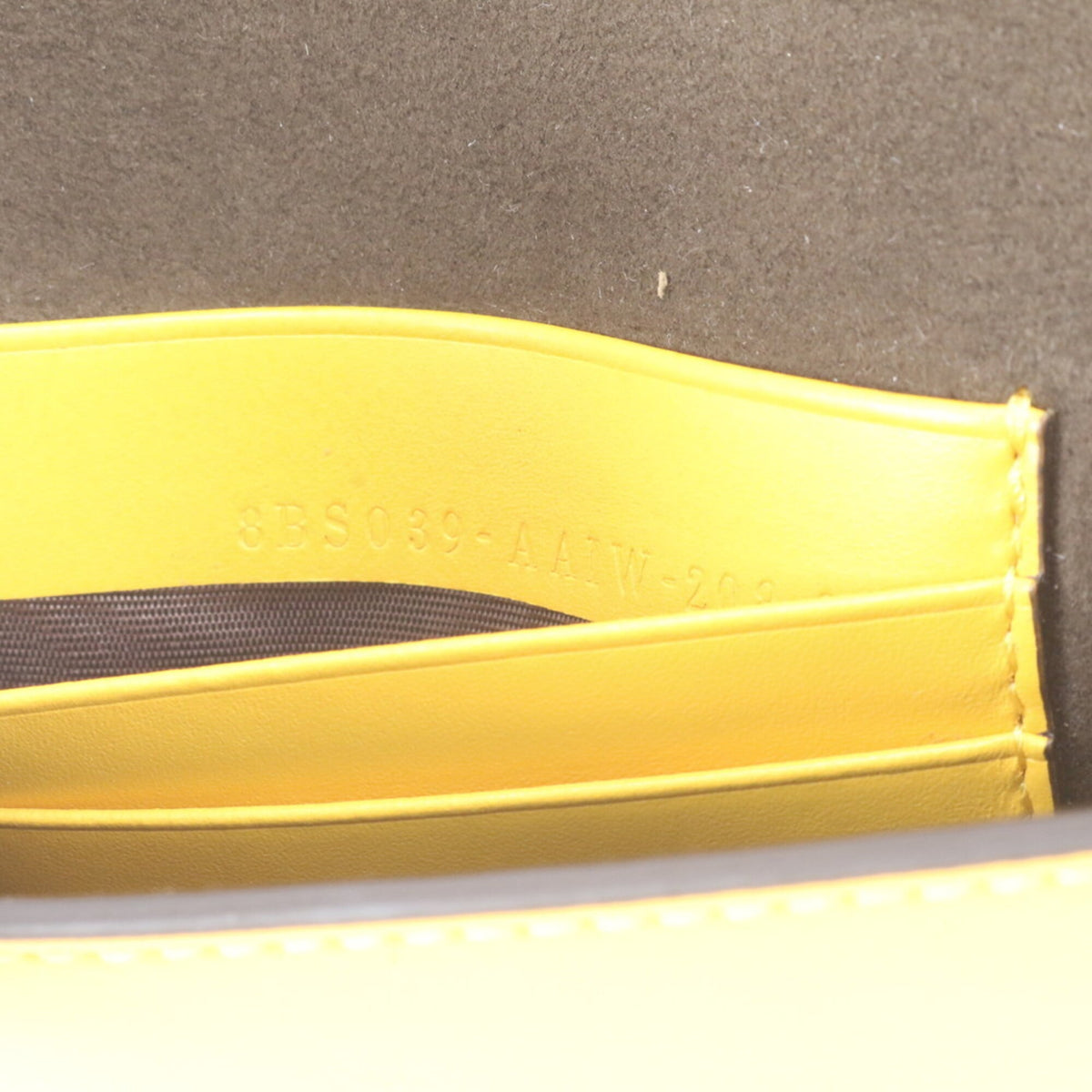 Fendi Yellow Leather Crossbody Bag Shoulder Bag (Pre-Owned)