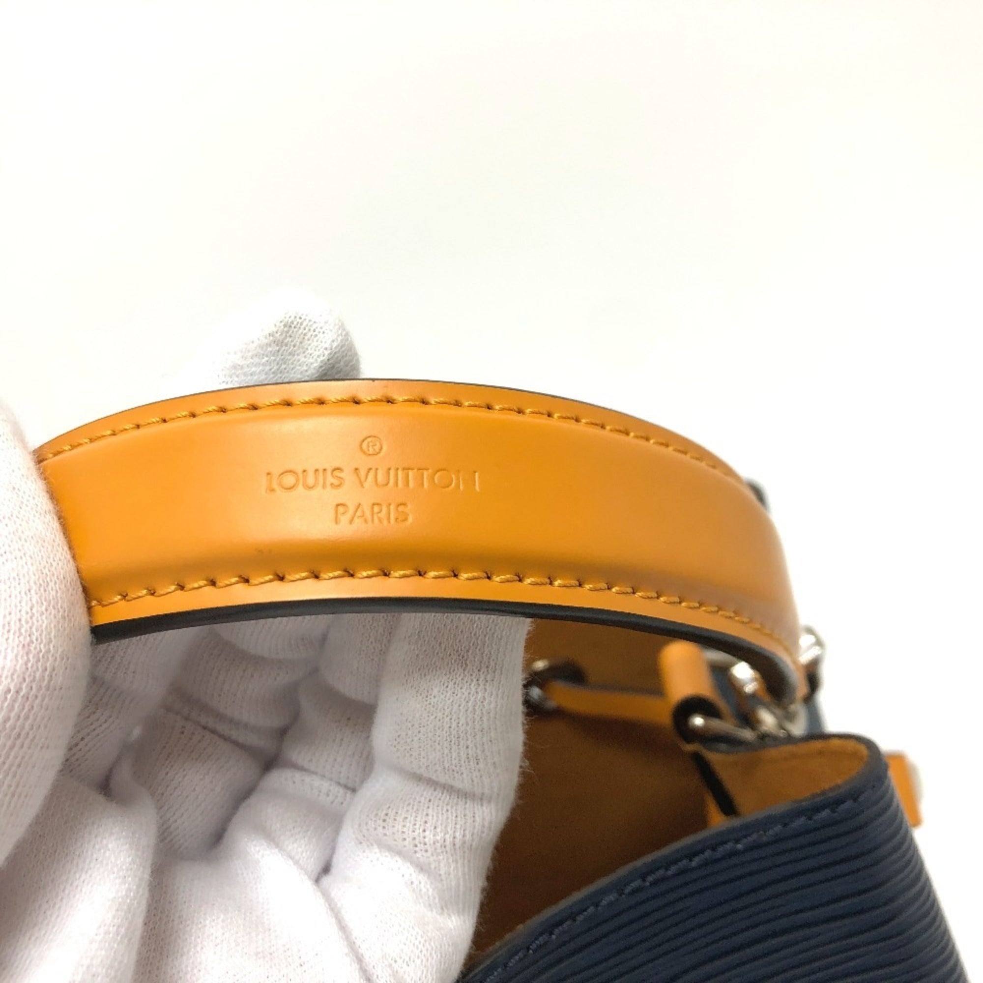 Louis Vuitton Epi Indigo Saffron Epi Leather Handbag Shoulder Bag (Pre-Owned)