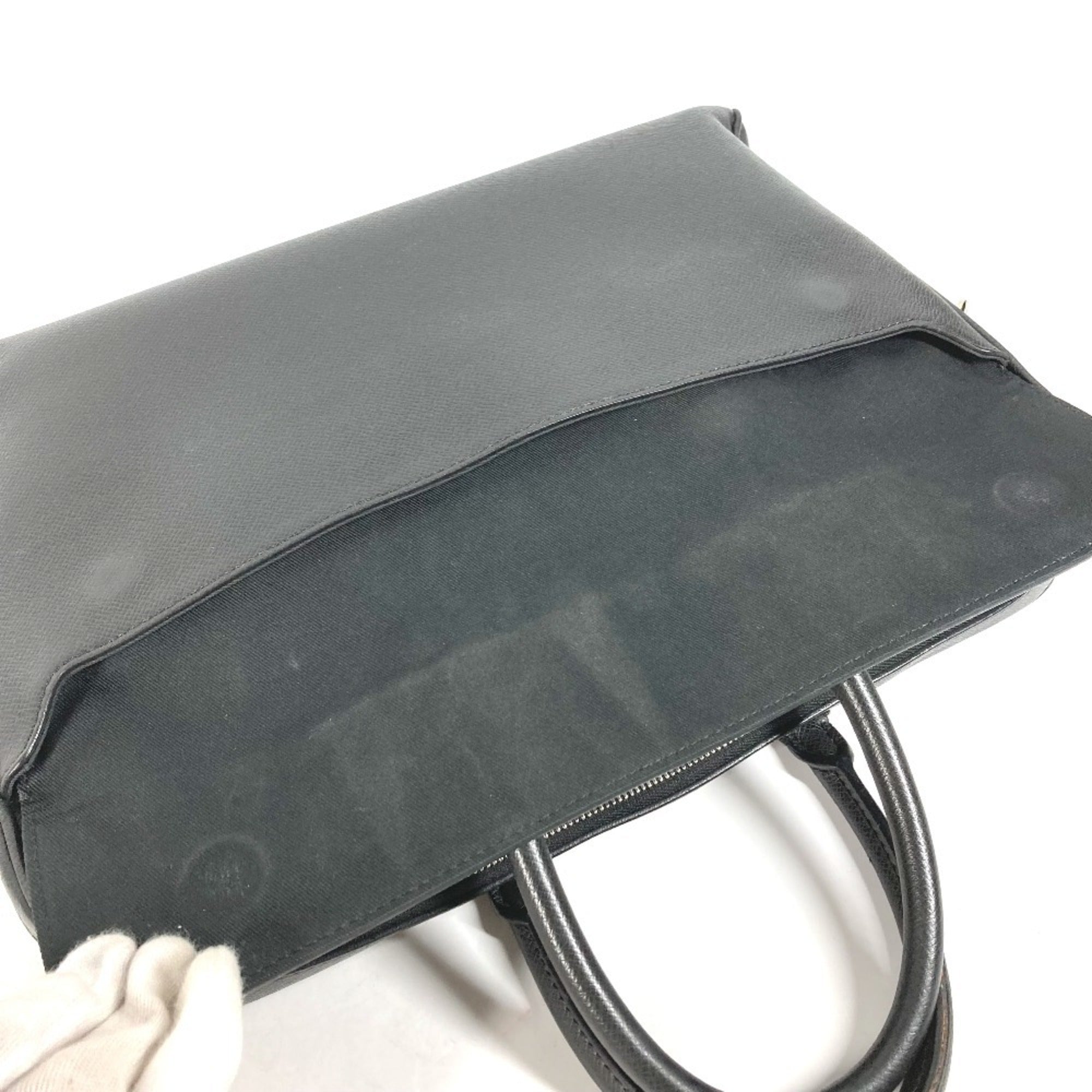 Louis Vuitton Ardoise Black Taiga Leather Briefcase (Pre-Owned)