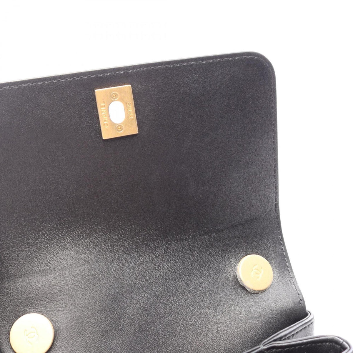 Chanel Black Leather Handbag Shoulder Bag (Pre-Owned)