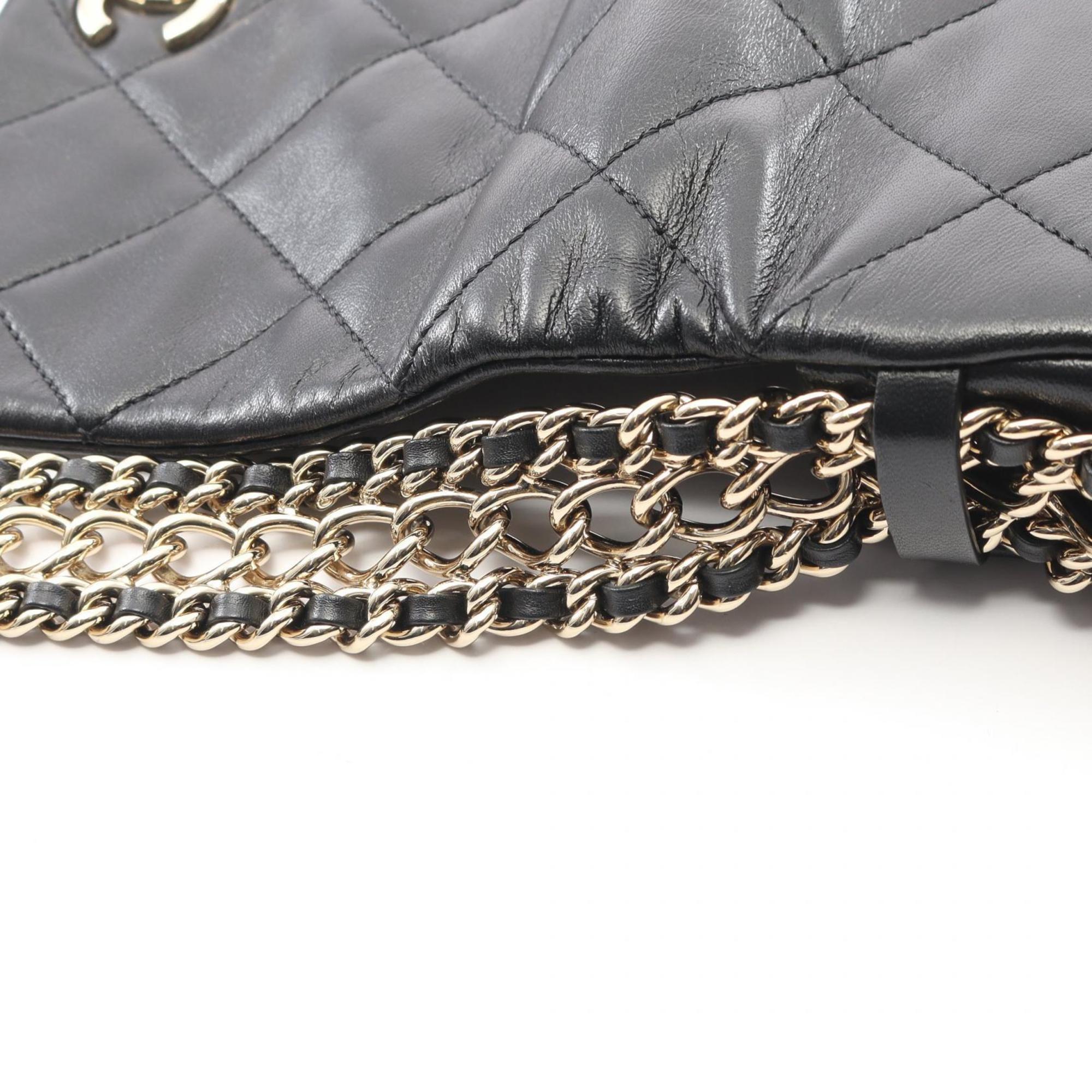 Chanel Black Leather Handbag Shoulder Bag (Pre-Owned)