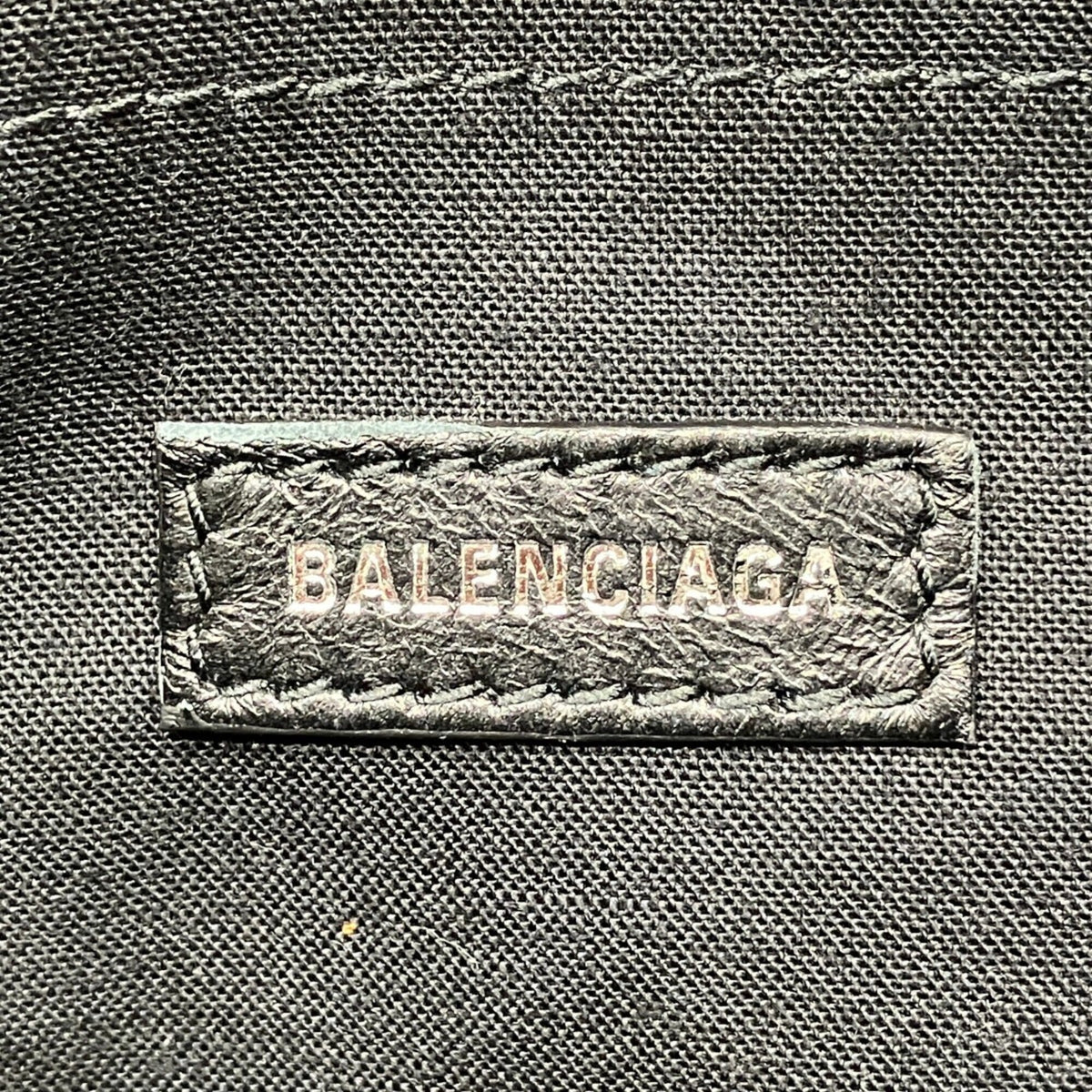 Balenciaga White Leather Shoulder Bag (Pre-Owned)
